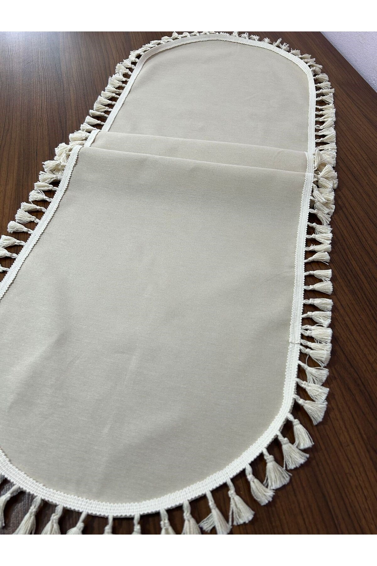 Püskül Detaylı Oval Keten Runner 40x150
