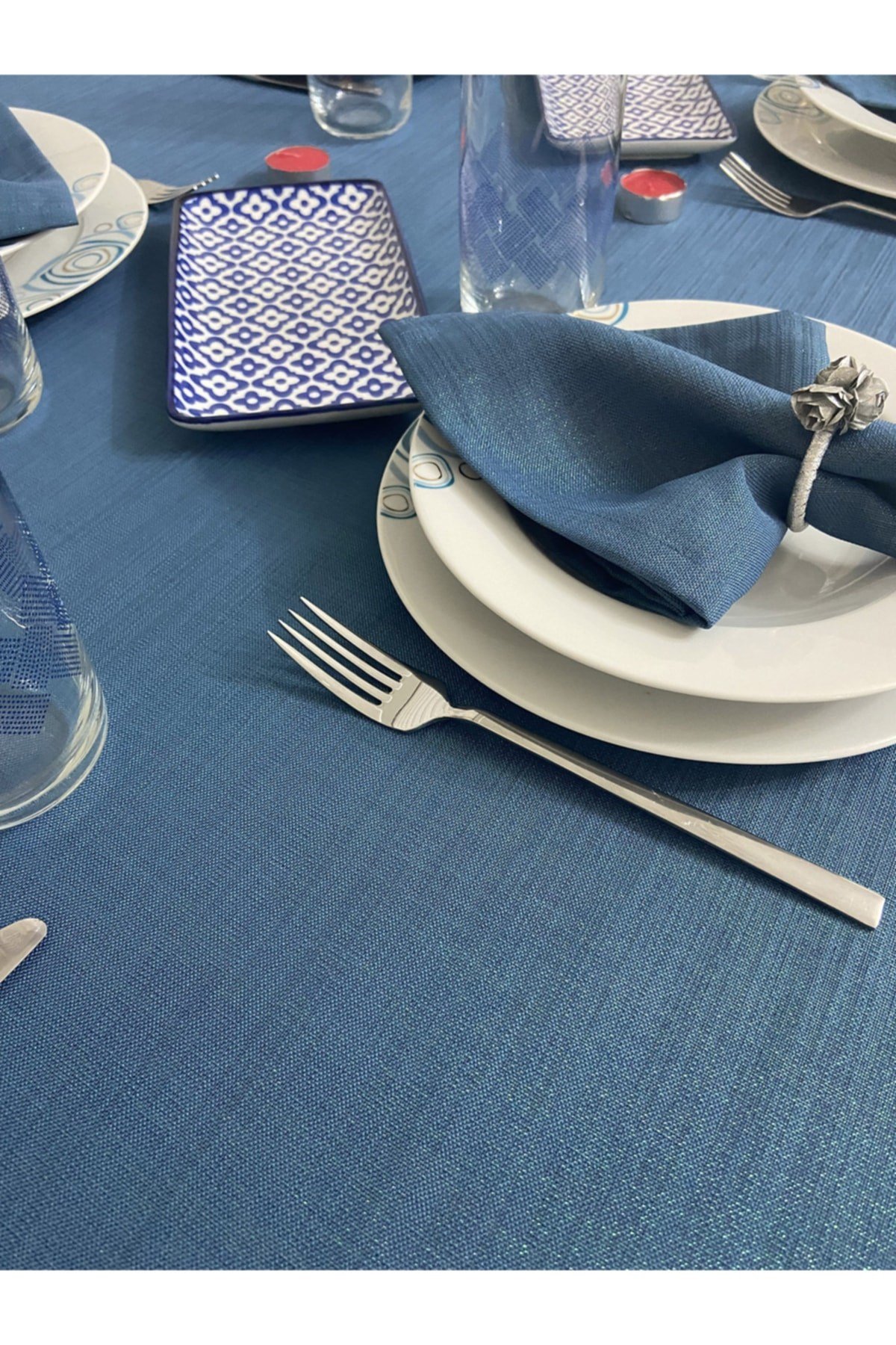 Simli Keten Görünümlü Begonvil Masa Örtüsü Indigo Mavi 25 Parça Set