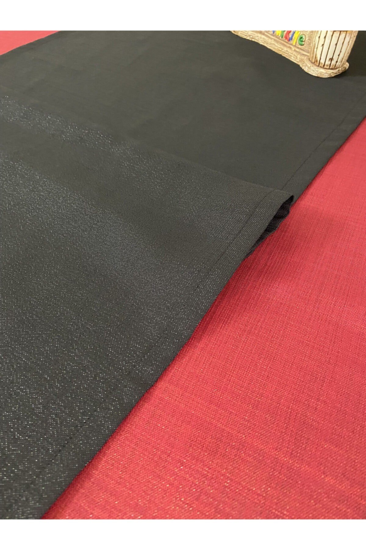 Simli Üçgen Runner Siyah 45 X 150