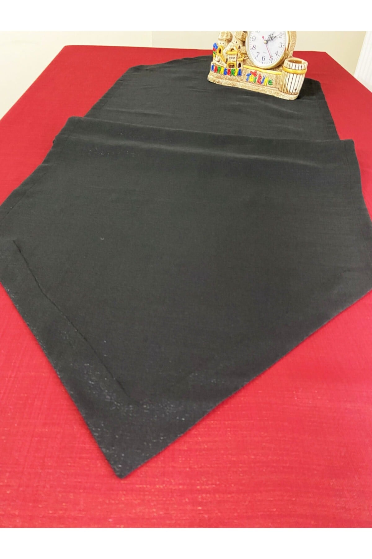 Simli Üçgen Runner Siyah 45 X 150
