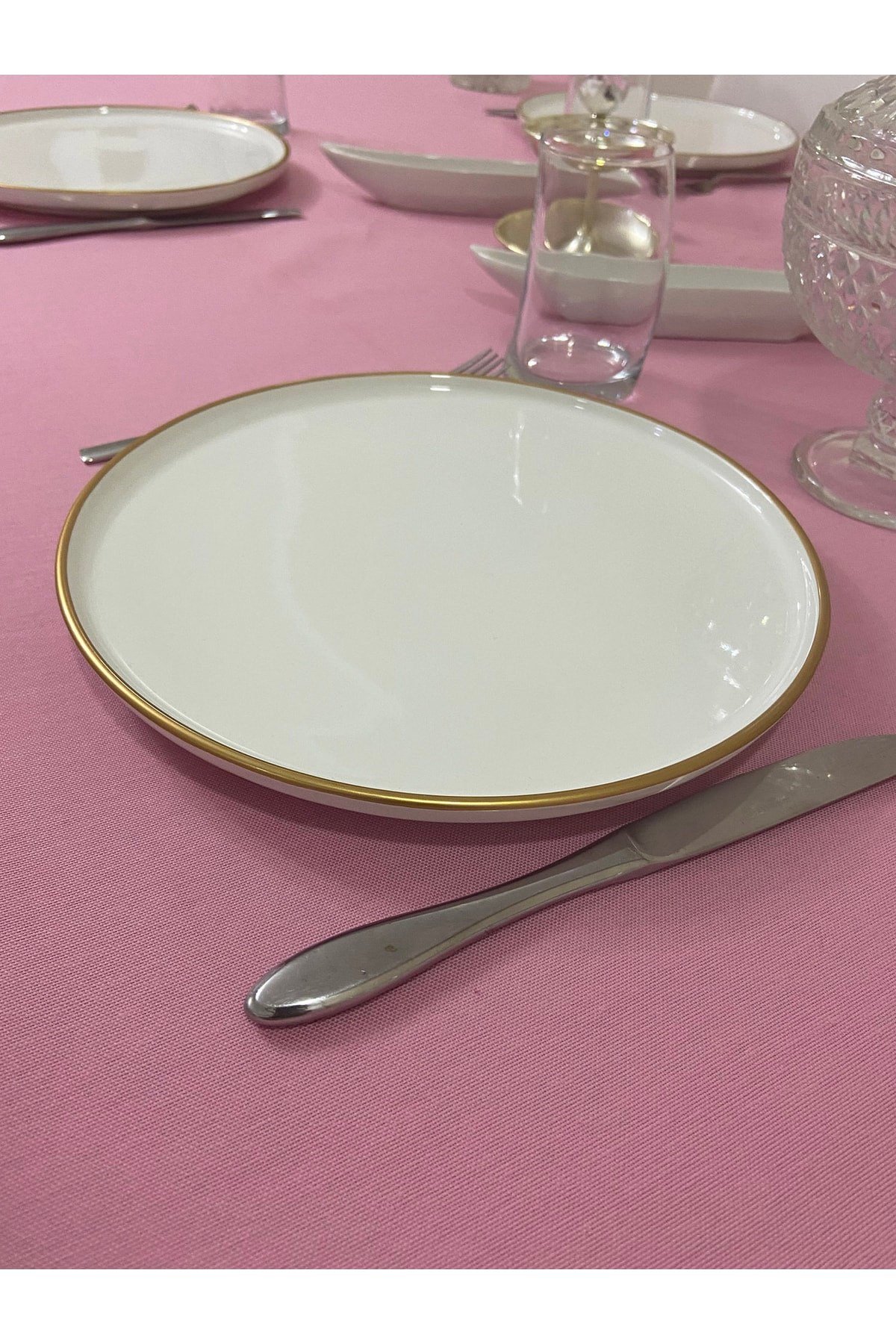 Sıvı Geçirmez Dertsiz Masa Örtüsü Pembe