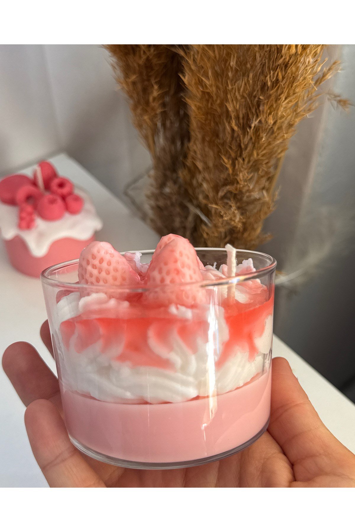 stawberry whip candle