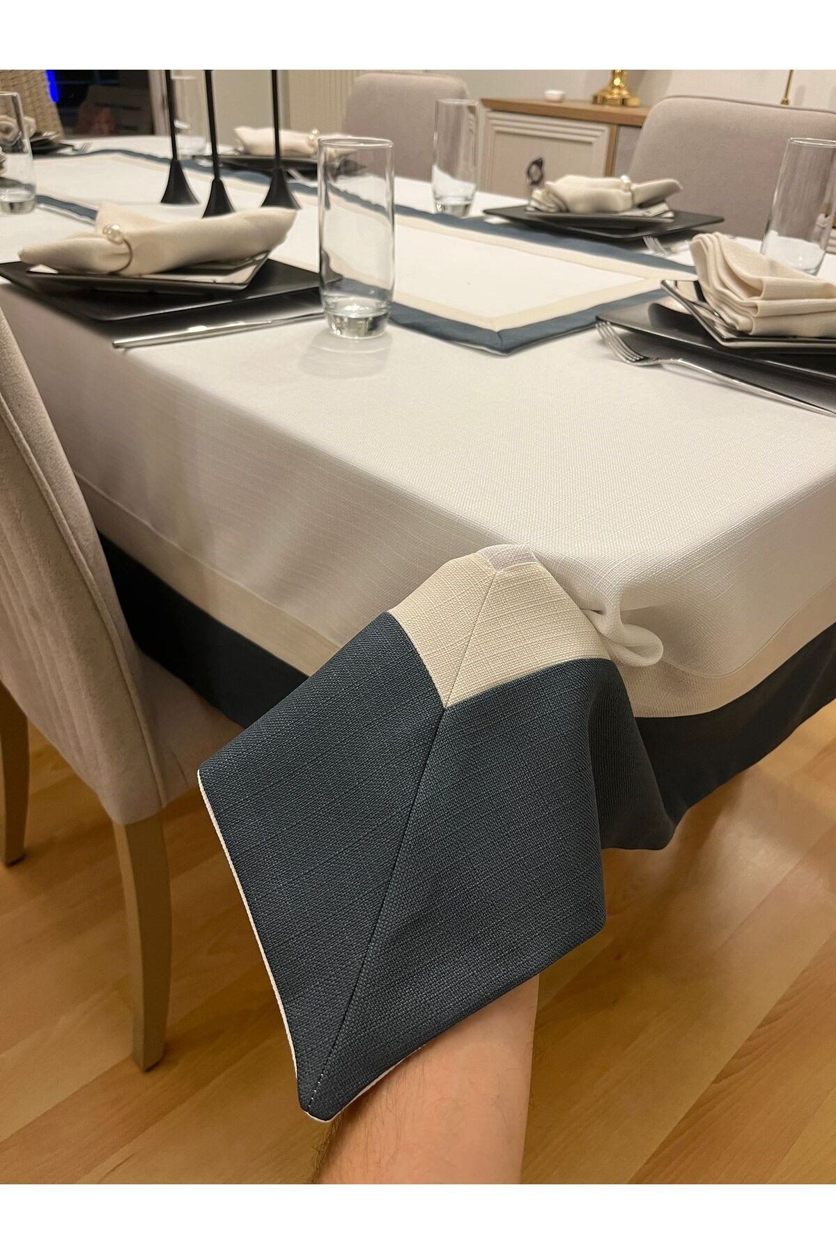 Swan Assos Premium Dertsiz Masa Örtüsü 14 Parça Takım