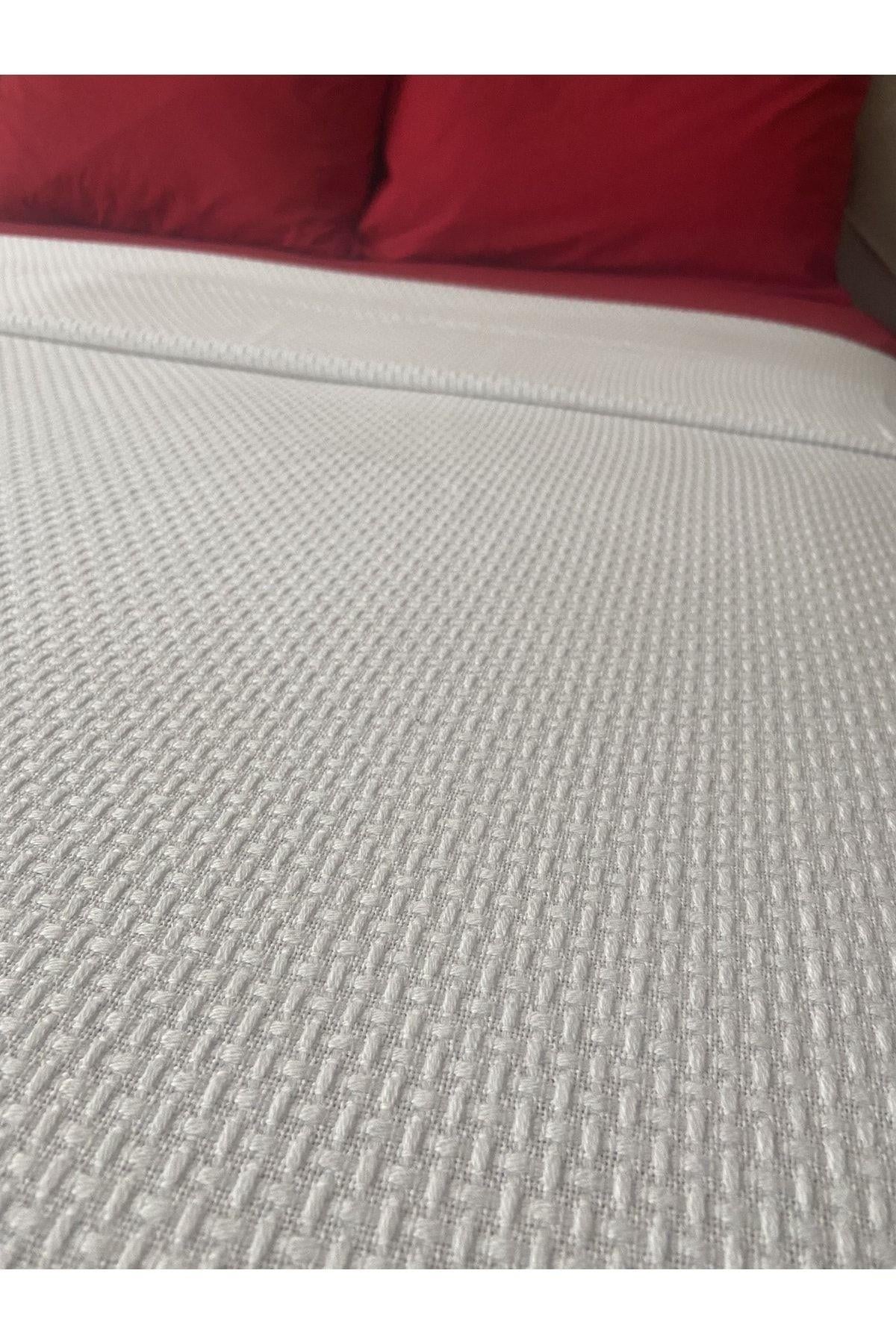 Tek Kişilik Pike %100 Pamuklu Lastikli Çarşaf Yastık Kılıfı Takım 3 Parça
