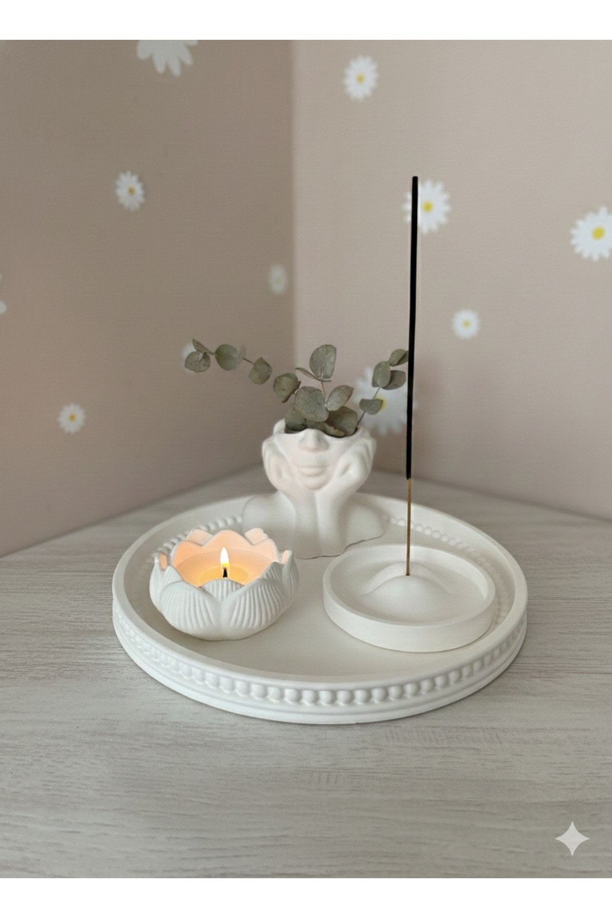 Tepsili Mum ve Dekoratif Set