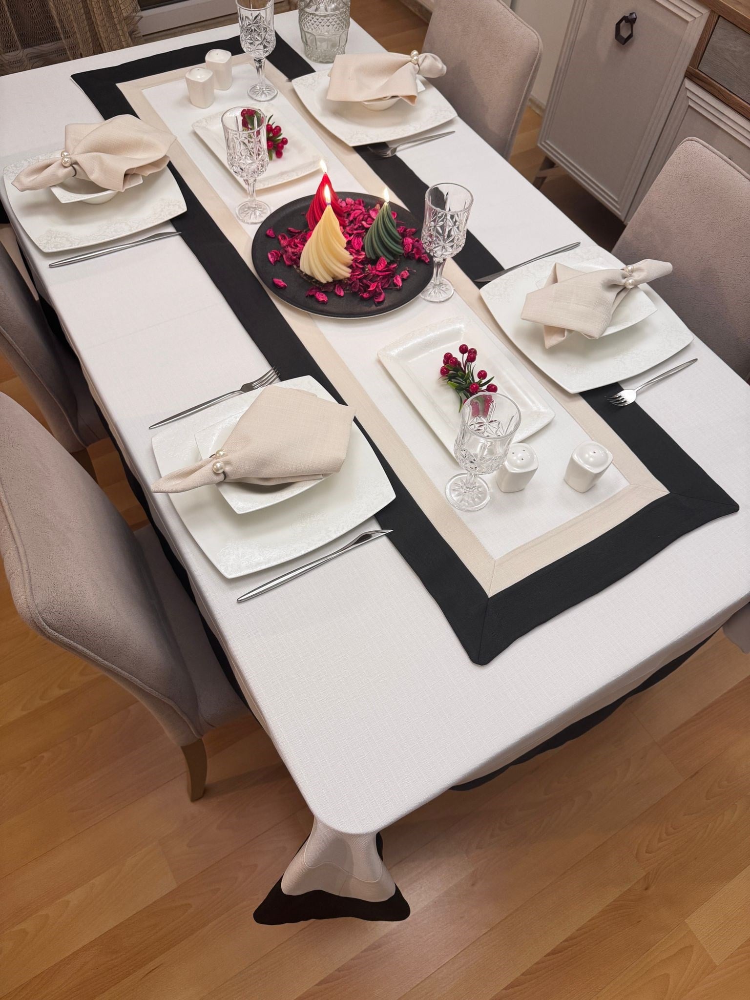 Zeren Home Swan Assos Premium Dertsiz Masa Örtüsü 14 Parça Takım Antrasit