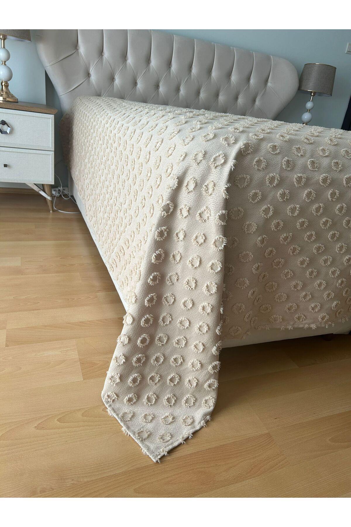 Zeren Model Model Çift Kişilik Pamuklu Pike & Yatak Örtüsü 240 x 260