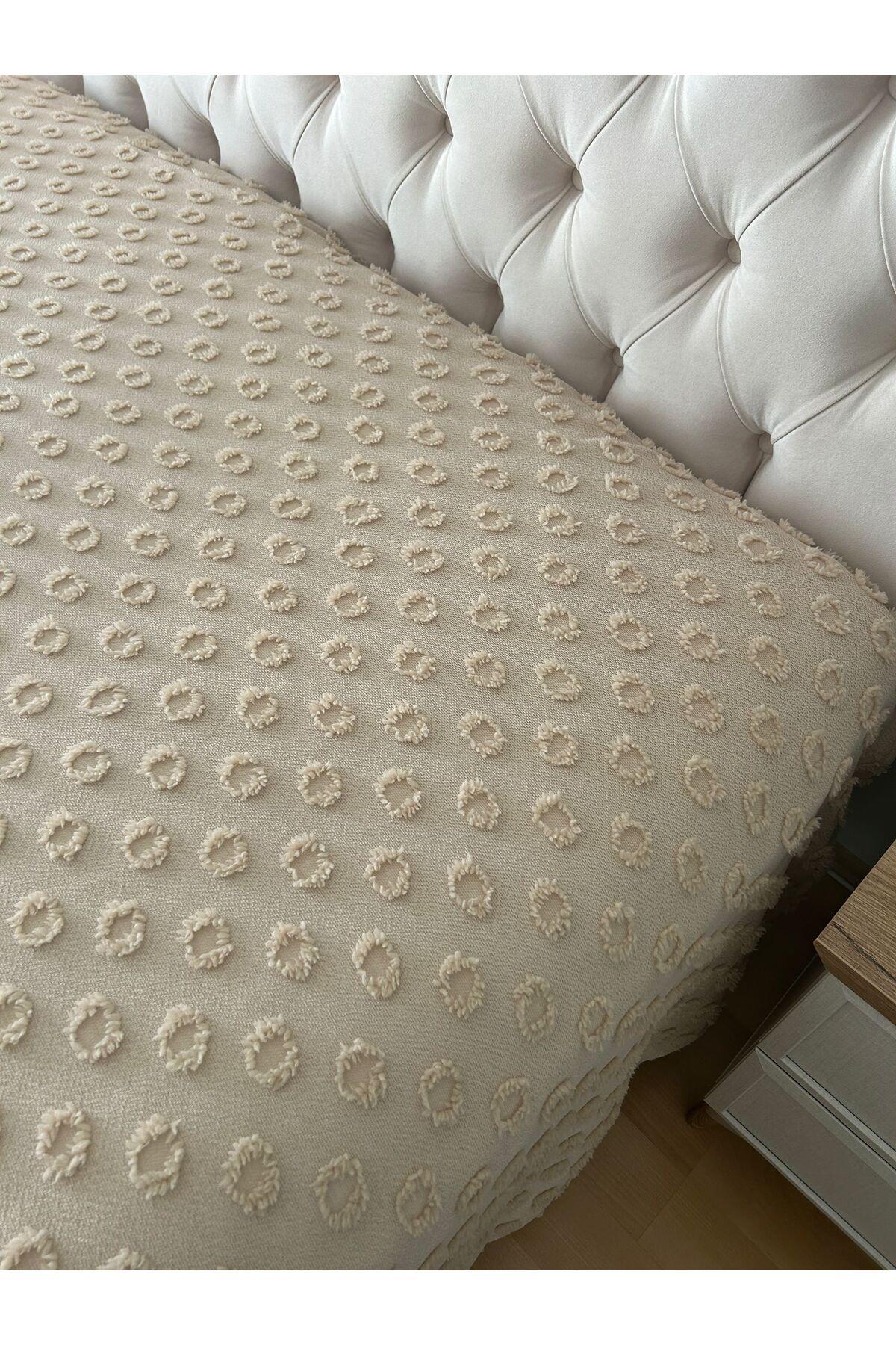 Zeren Model Model Çift Kişilik Pamuklu Pike & Yatak Örtüsü 240 x 260