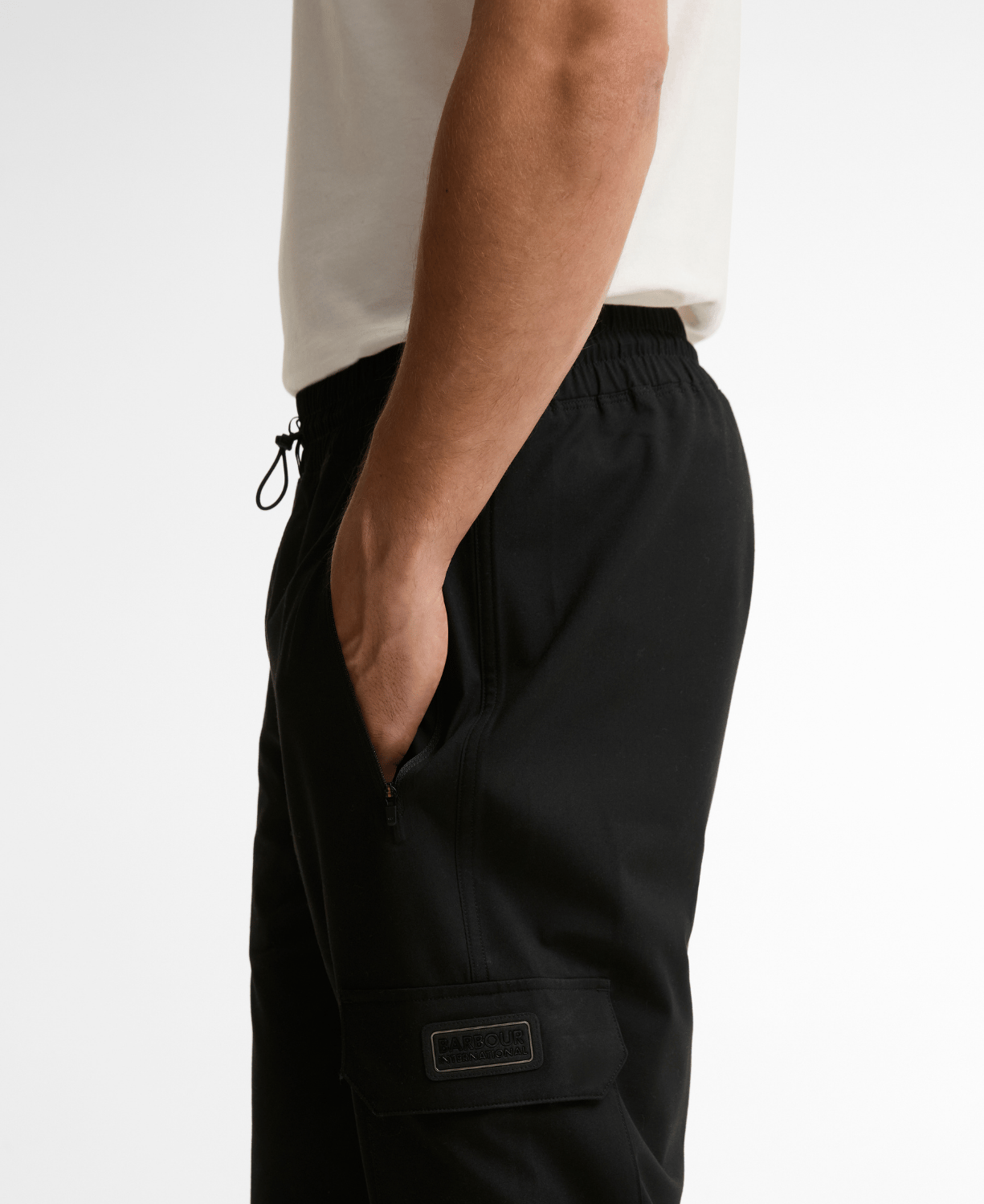 B.Intl Tash Pantolon