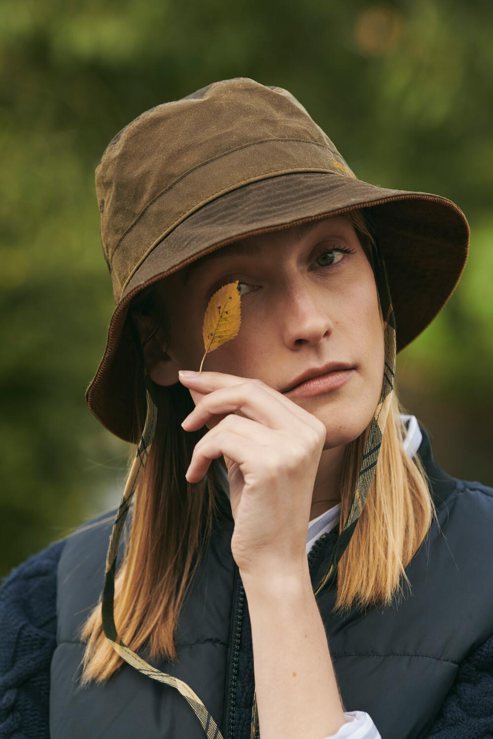 Barbour Brackley Yağlı Şapka
