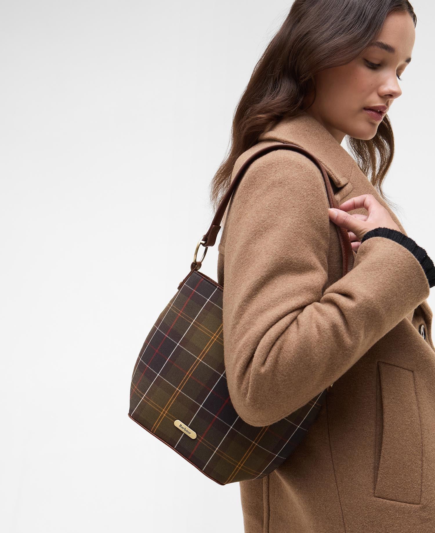 Barbour Cedar Tartan Bucket Kol Çantası