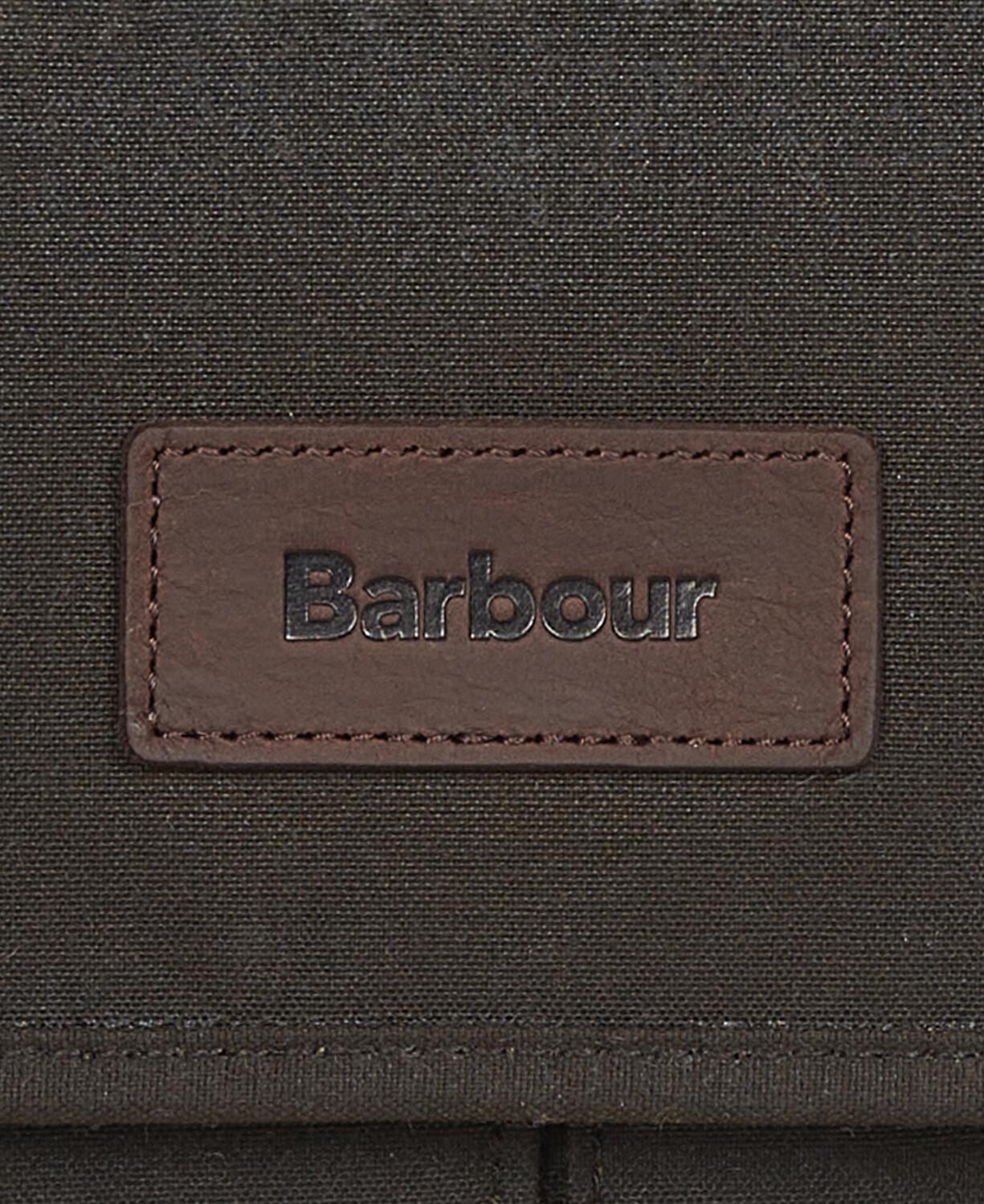 Barbour Essential Wax Messenger Çanta