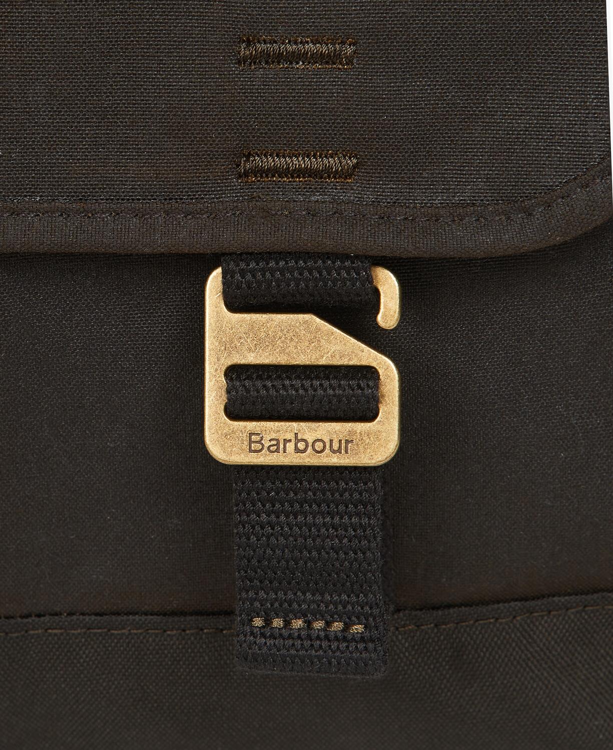 Barbour Essential Wax Messenger Çanta
