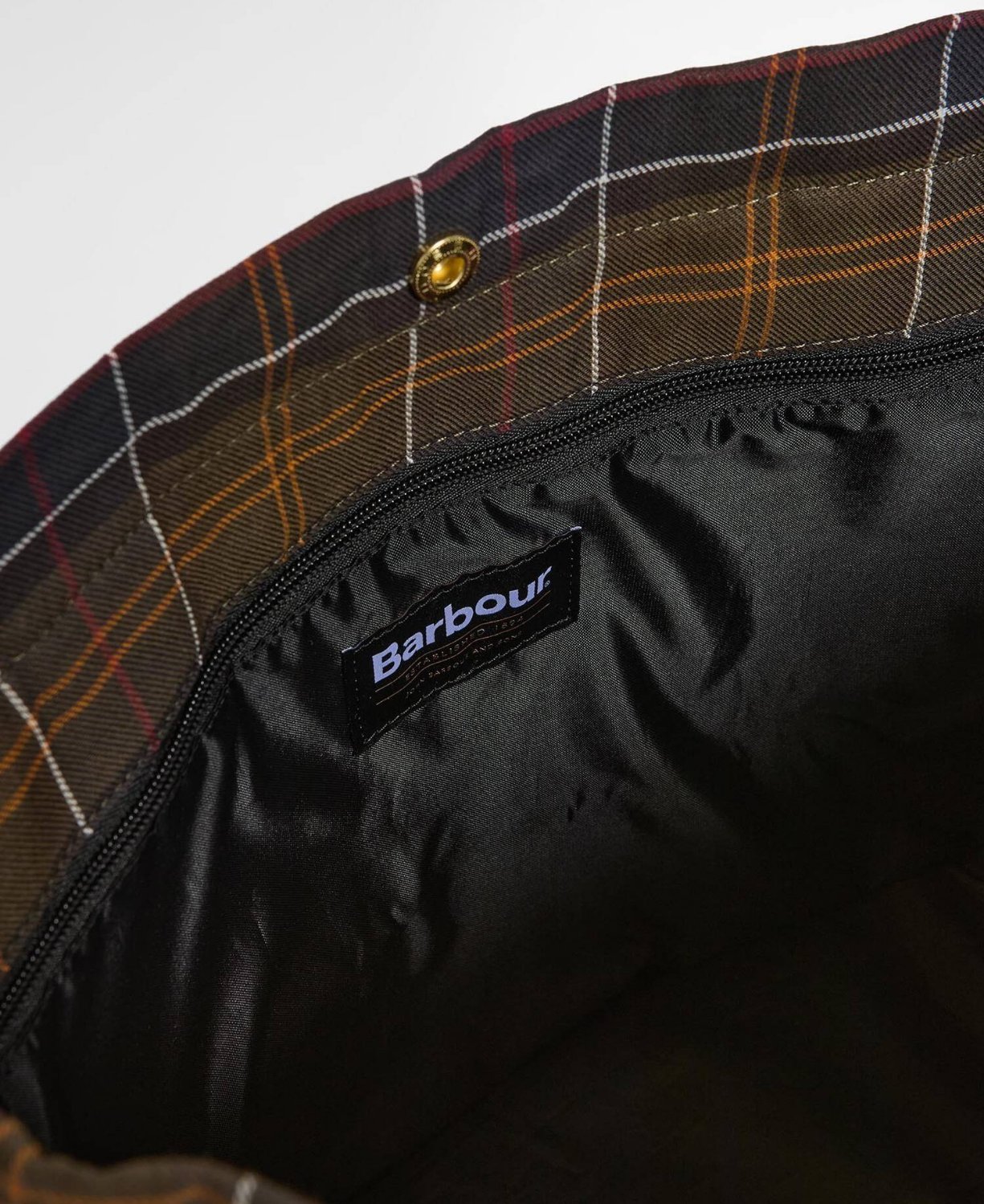Barbour Field Yağlı Tote Çanta