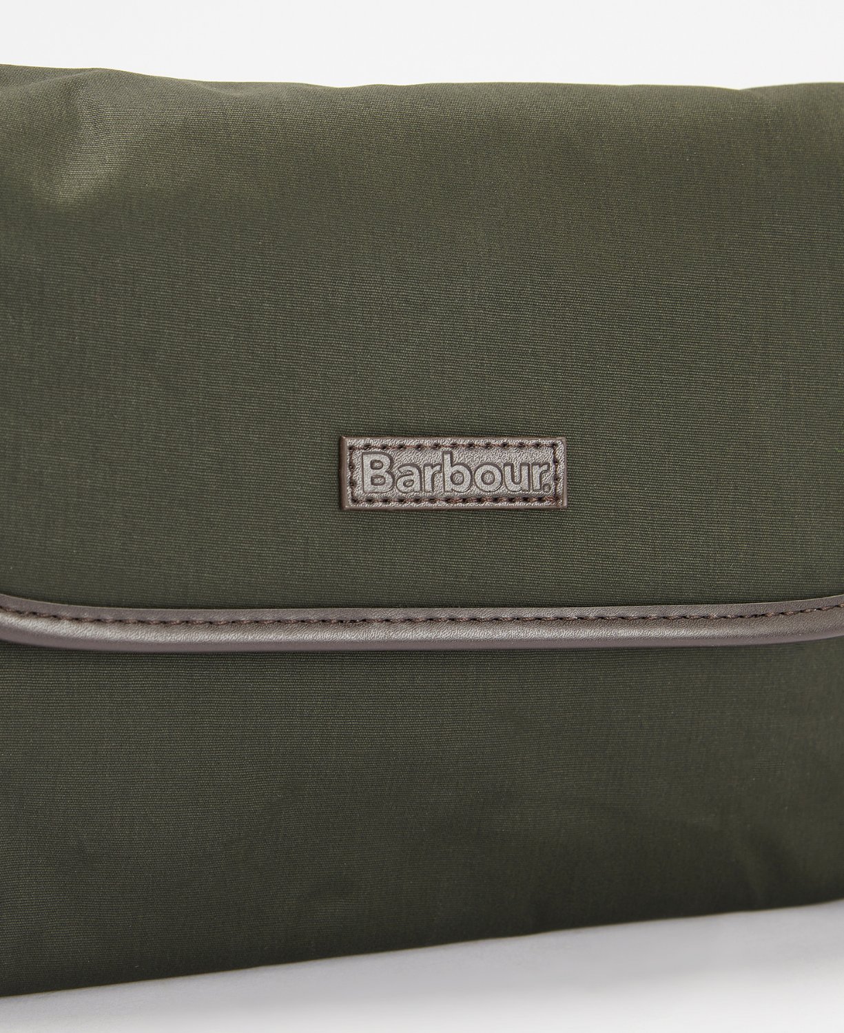 Barbour Wax Hanging Washbag Organizer