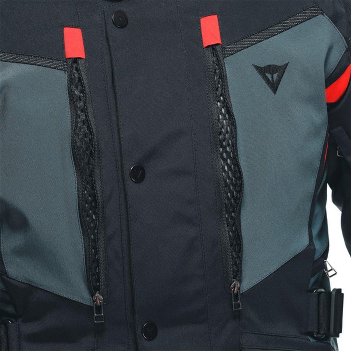 DAINESE CARVE MASTER 3 G.TEX BLK EBONY LAVA RED CEKETDaineseGore-Tex MontlarDAINESE CARVE MASTER 3 G.TEX BLACK EBONY LAVA RED CEKETDAINESE CARVE MASTER 3 G.TEX BLACK EBONY LAVA RED CEKET