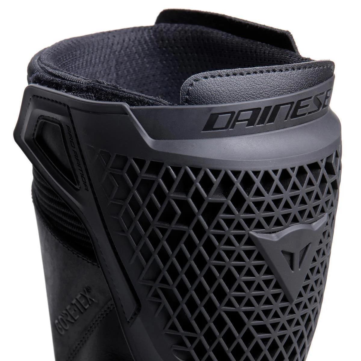 DAİNESE SEEKER BLACK GORE-TEX AYAKKABIDaineseBOTDainese Seeker Black Gore-Tex Ayakkabı | Su Geçirmezlik ve Üst Düzey Koruma | Hemen Satın AlDainese Seeker Black Gore-Tex Ayakkabı | Su Geçirmezlik ve Üst Düzey Koruma | Hemen Satın Al