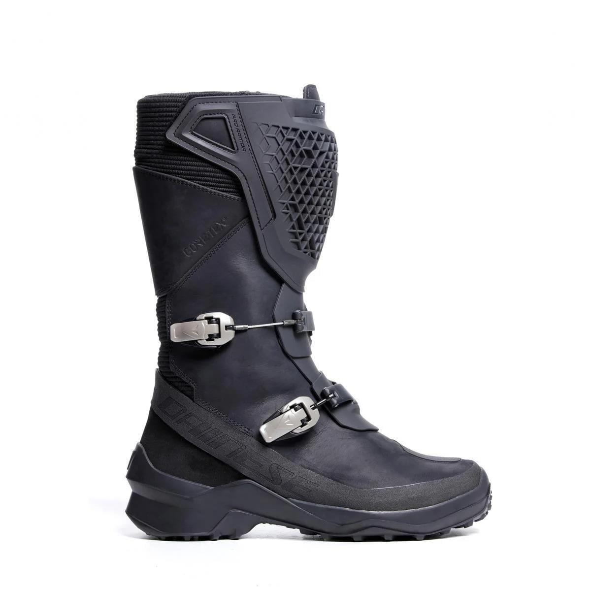 DAİNESE SEEKER BLACK GORE-TEX AYAKKABIDaineseBOTDainese Seeker Black Gore-Tex Ayakkabı | Su Geçirmezlik ve Üst Düzey Koruma | Hemen Satın AlDainese Seeker Black Gore-Tex Ayakkabı | Su Geçirmezlik ve Üst Düzey Koruma | Hemen Satın Al