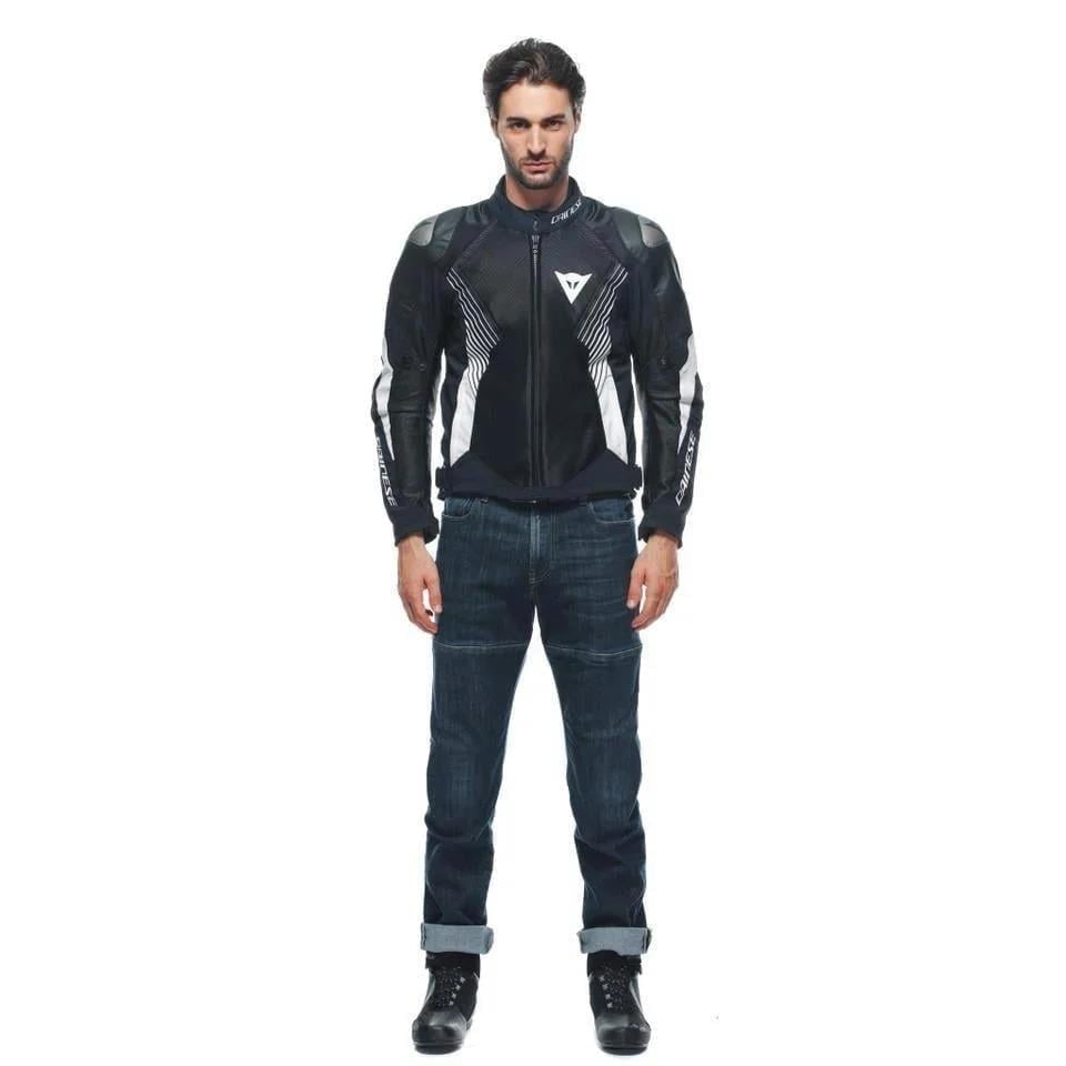 DAINESE SUPER RIDER 2 JACKET BLACK WHITEDaineseDainese Super Rider 2 Jacket Black White | Spor Koruma ve Şıklık | Hemen Satın AlDainese Super Rider 2 Jacket Black White | Spor Koruma ve Şıklık | Hemen Satın Al