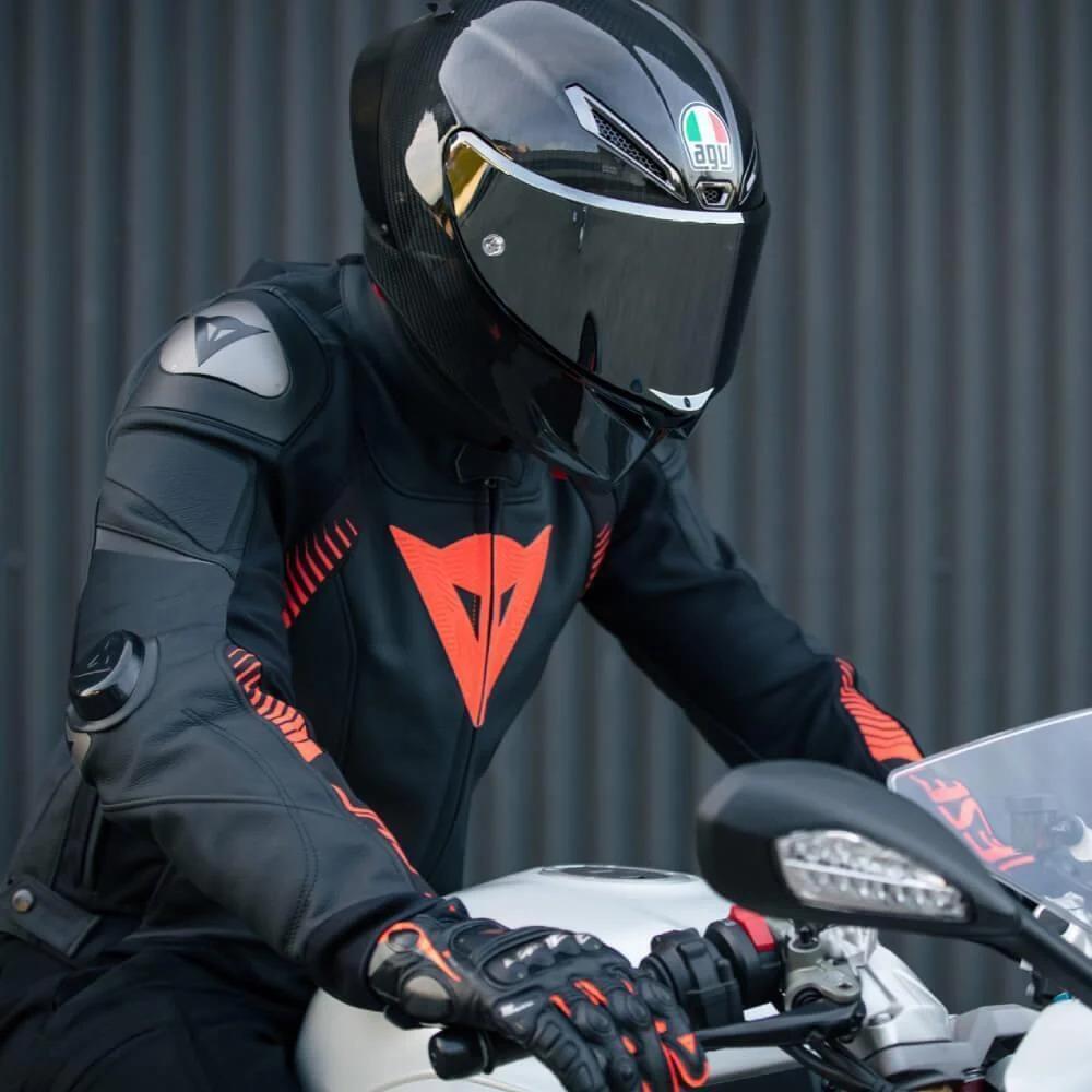 DAINESE SUPER SPEED 4 BLACK MAT FLUO RED CEKETDaineseDeri MontlarDAINESE SUPER SPEED 4 BLACK MAT FLUO RED CEKETDAINESE SUPER SPEED 4 BLACK MAT FLUO RED CEKET
