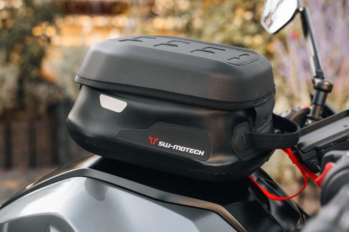 SW MOTECH SOSİS ÇANTA BC.WPB.00.028.10000SW-MOTECHDepo Üstü Çantalar