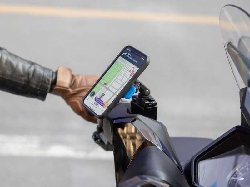 QUADLOCK MOTOSİKLET FREN REZERVUARI BAĞLANTISI
