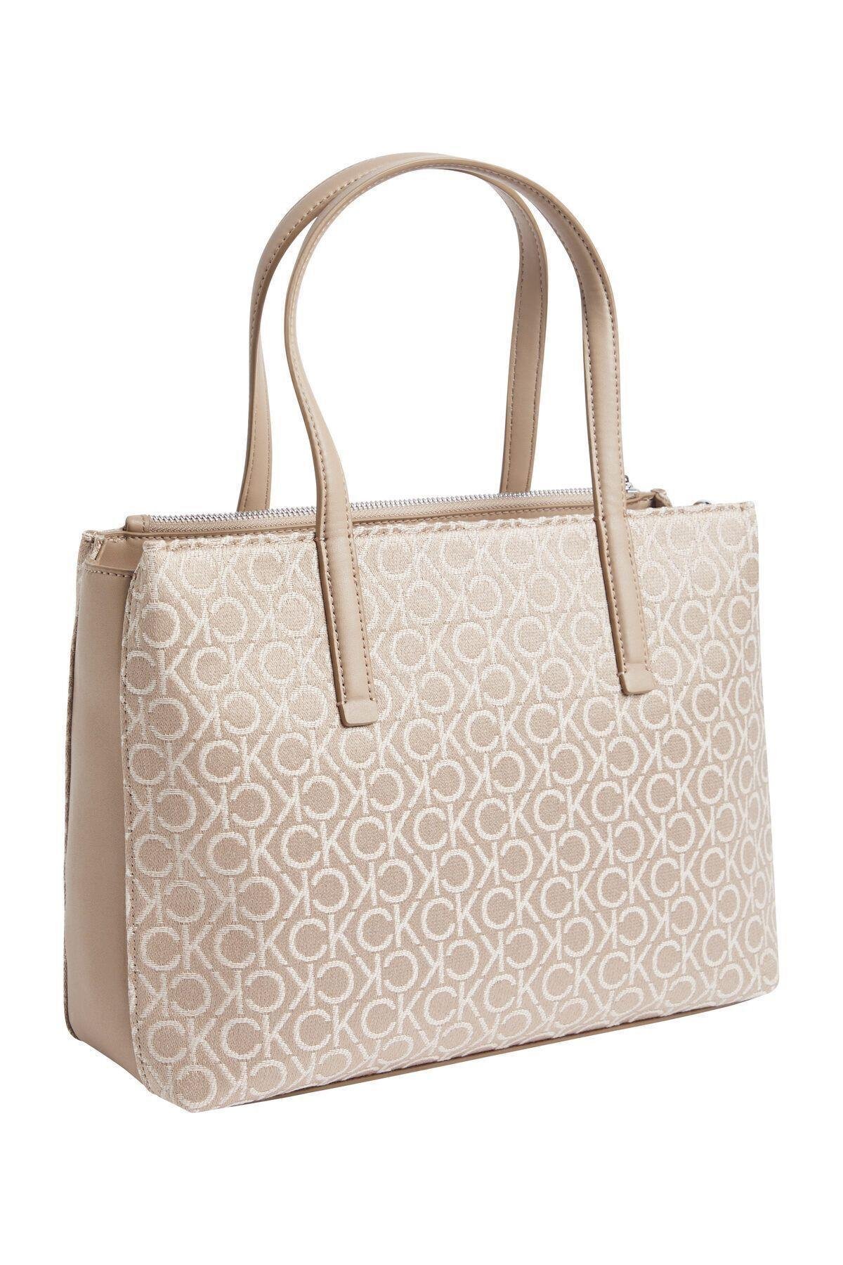 CK MUST MEDIUM TOTE_JCQ