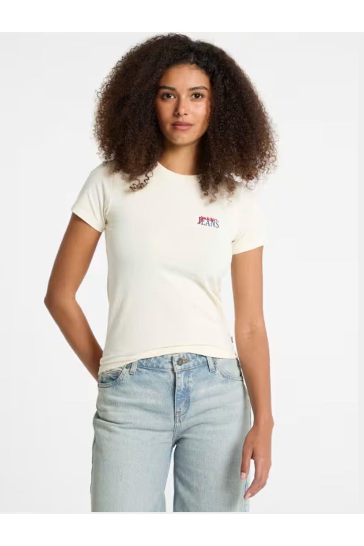 Jeans Kadın Marka Logolu T-ShirtGJ SS CN SLIM PRINT & EMB TEE W4BI57