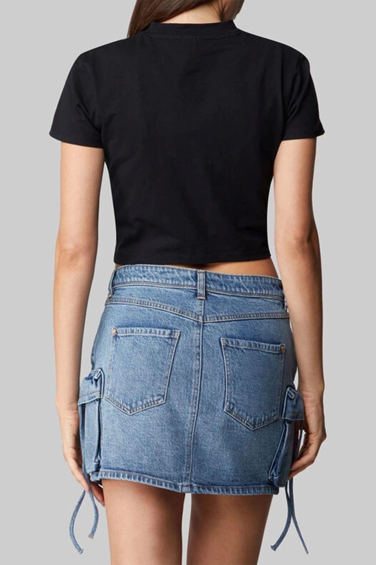 Kadın Kısa Kollu Siyah Crop T-shirt