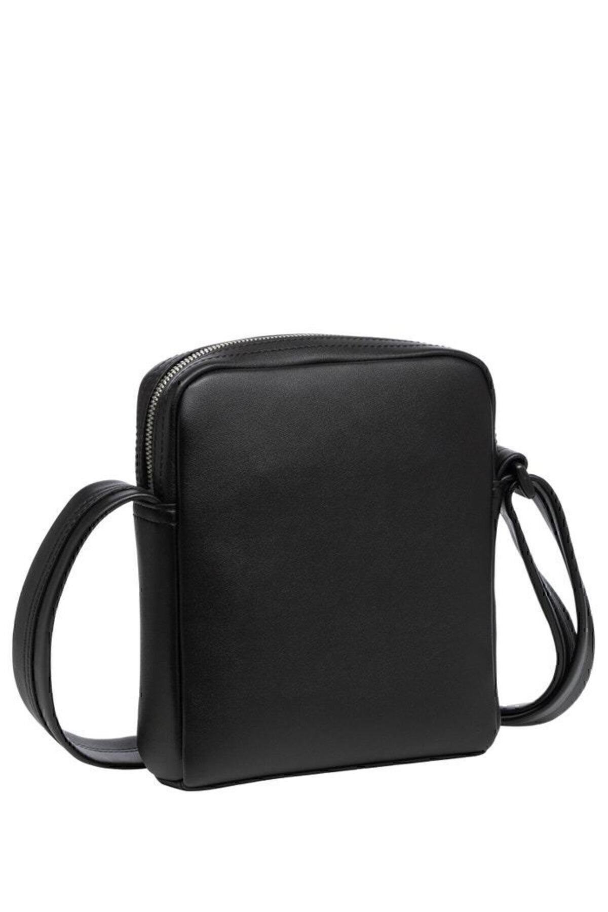 MONOGRAM SOFT REPORTER18 AOP