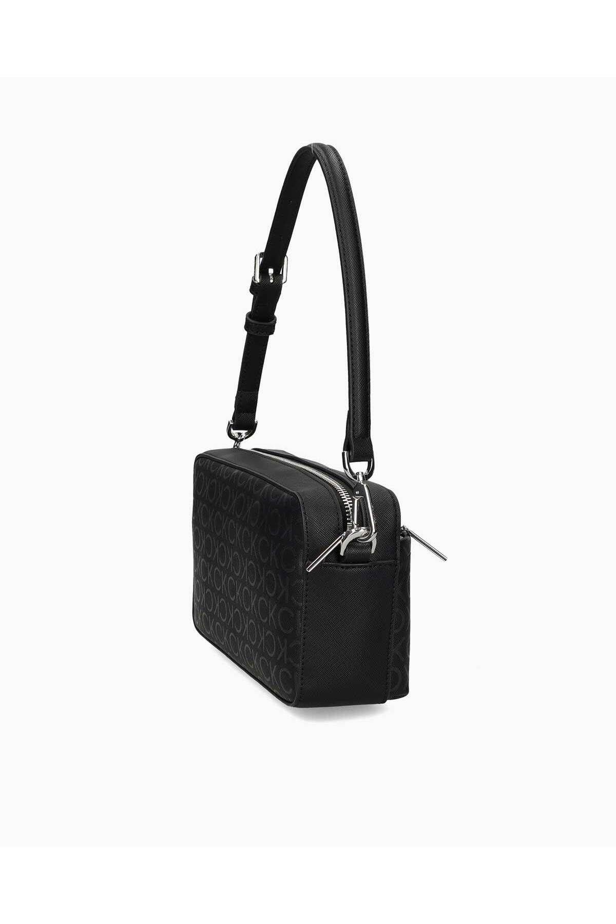 Must Convertible Monogram Omuz Çantası