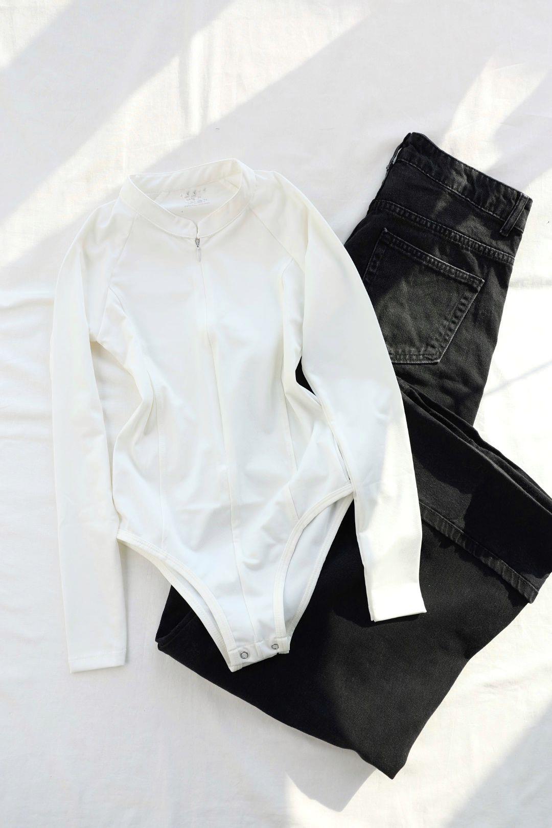 BodysuitHakim Yaka Fermuarlı Bodysuit