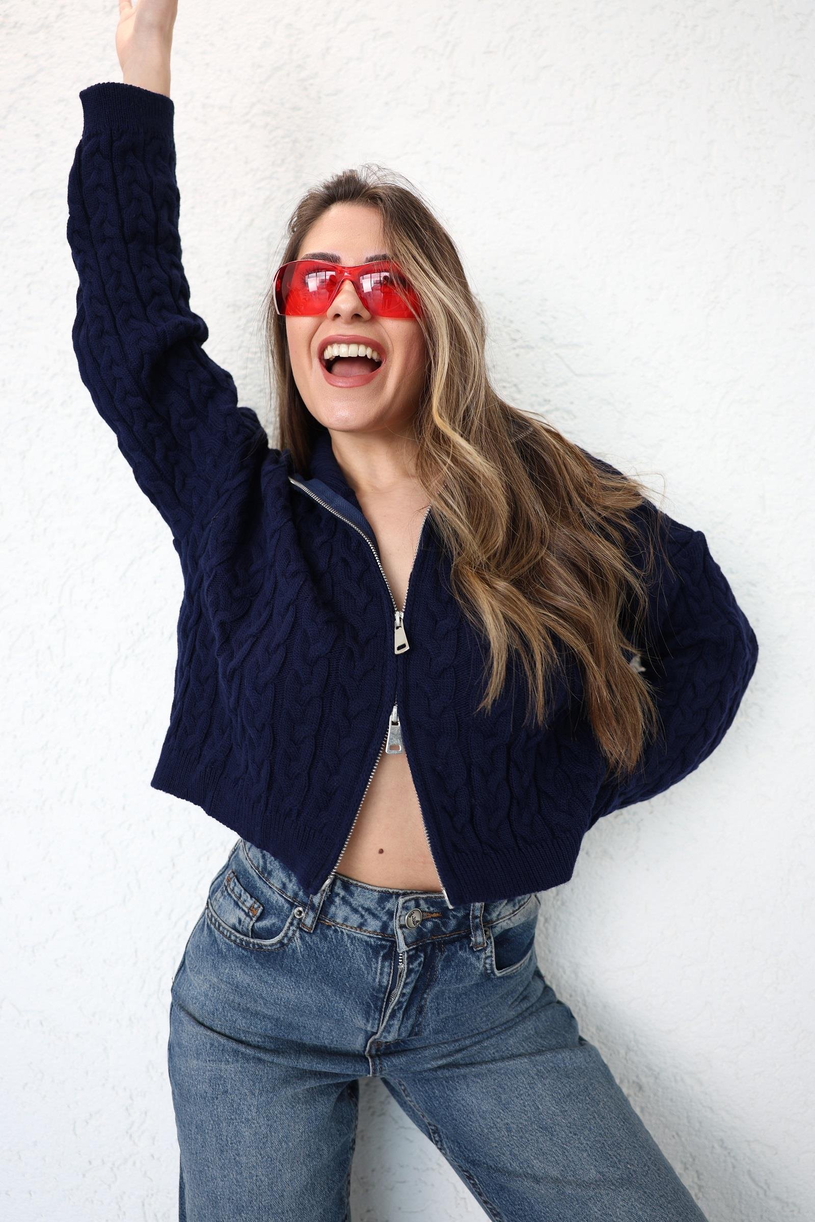 HırkaSaç Örgü Fermuarlı Hırka