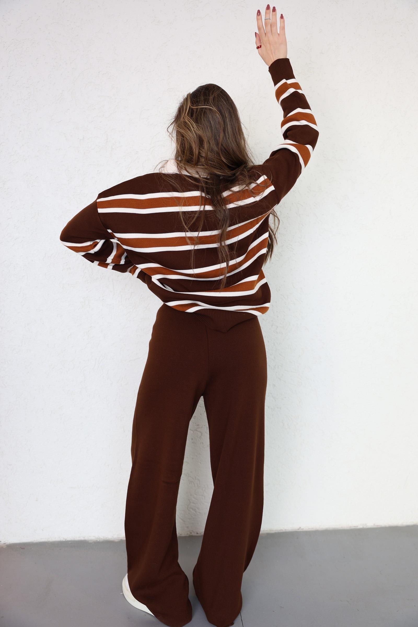 Pantolon TakımÇizgili Polo Yaka Pantolon Takım