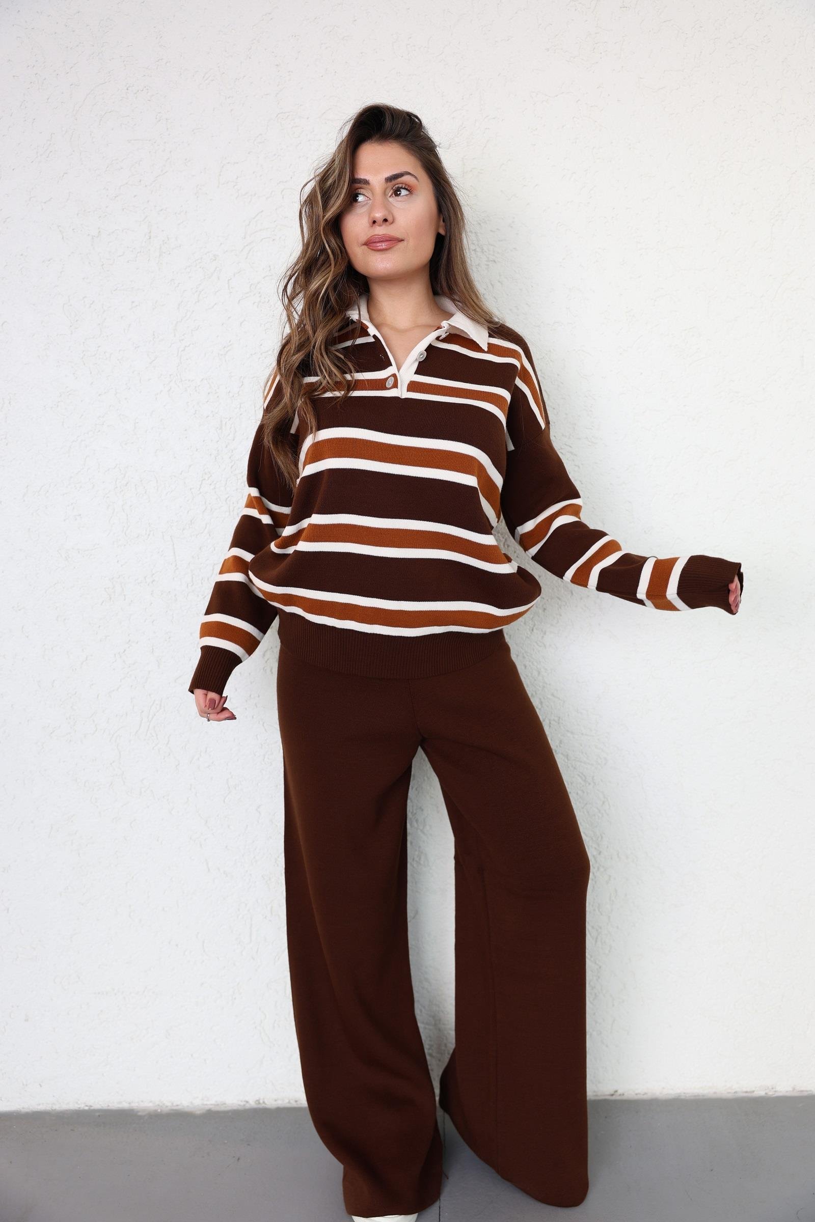 Pantolon TakımÇizgili Polo Yaka Pantolon Takım