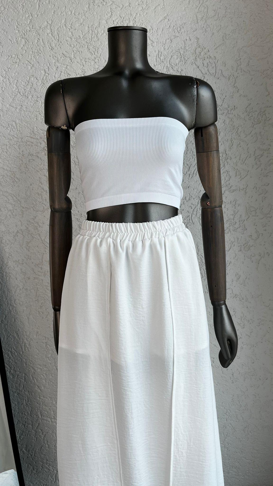 EtekYırtmaçlı Şortlu Uzun Etek