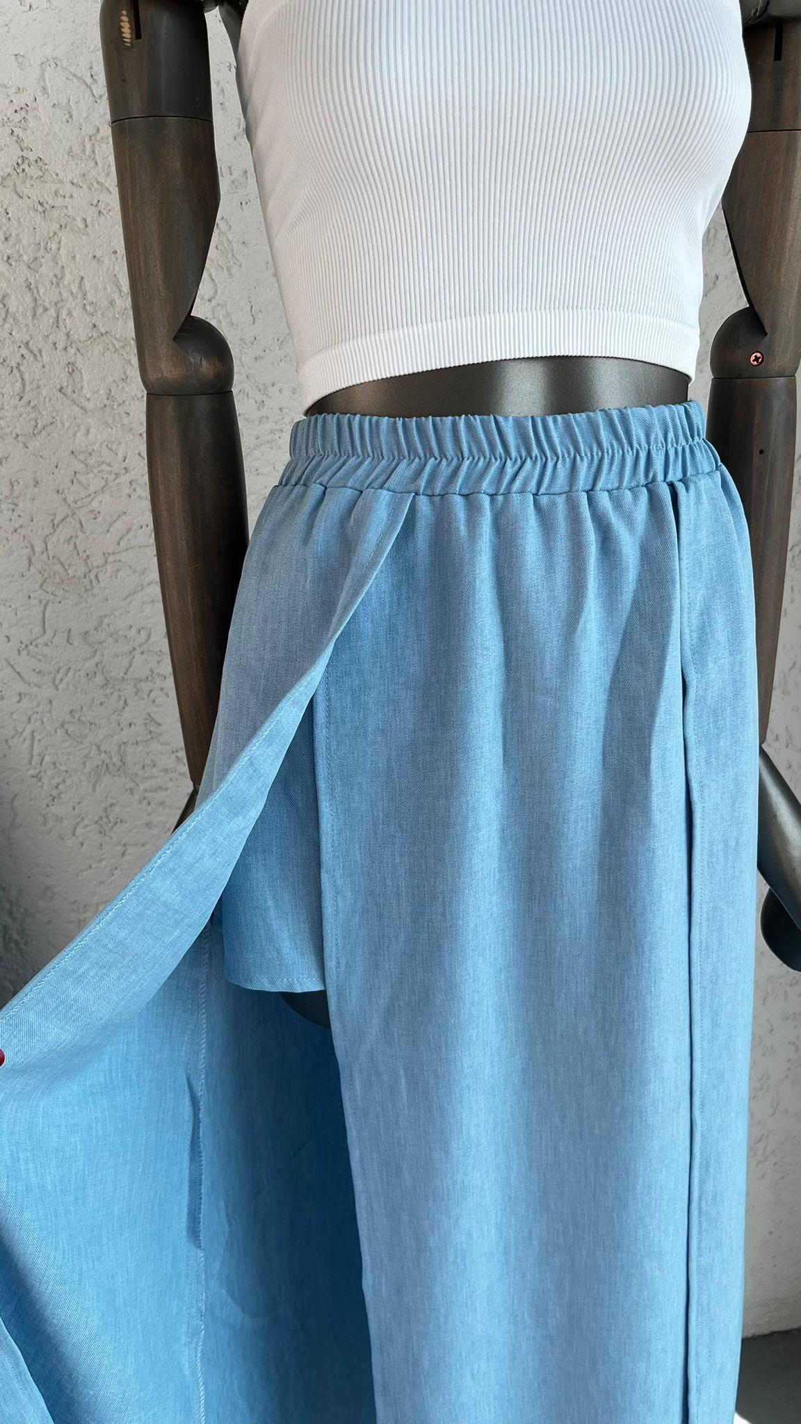 EtekYırtmaçlı Şortlu Uzun Etek