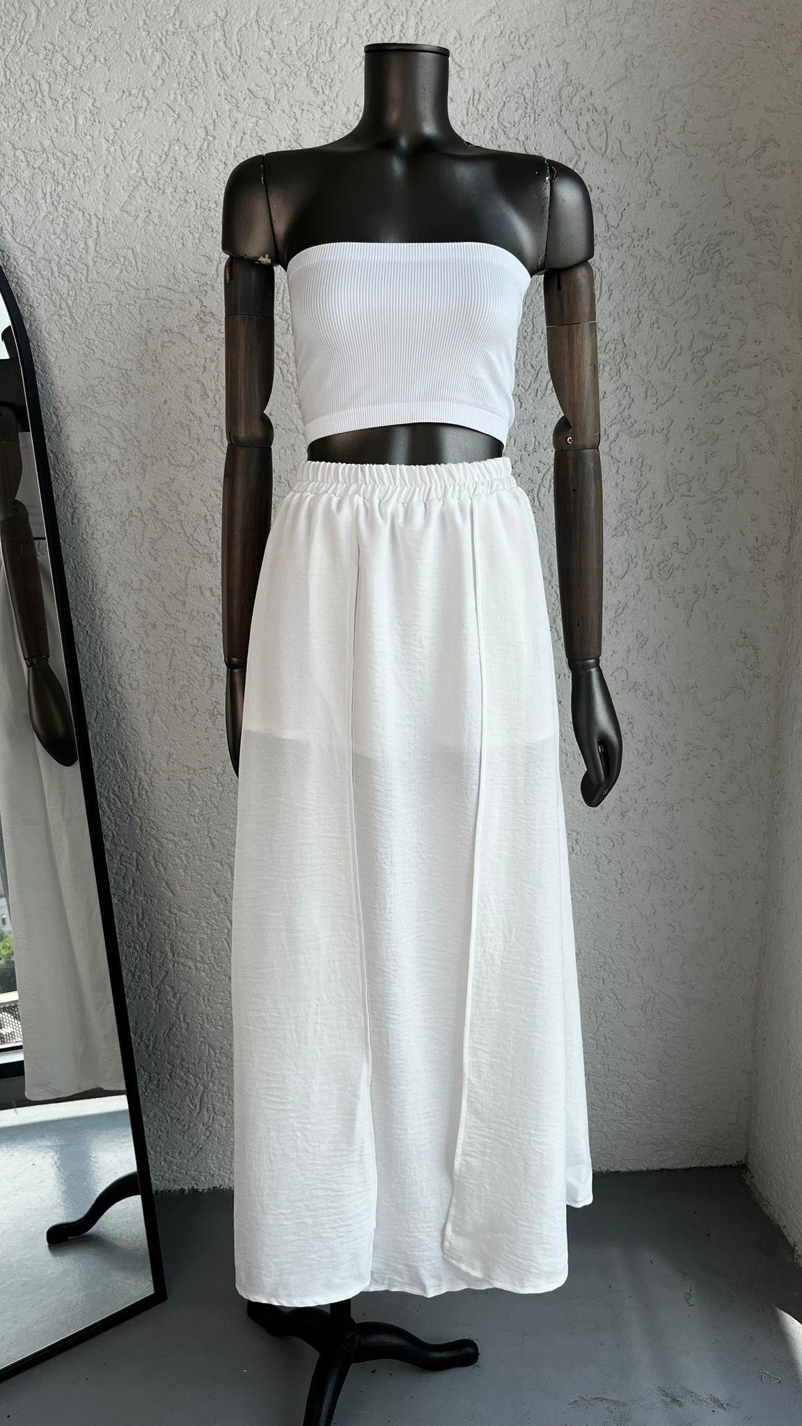 EtekYırtmaçlı Şortlu Uzun Etek