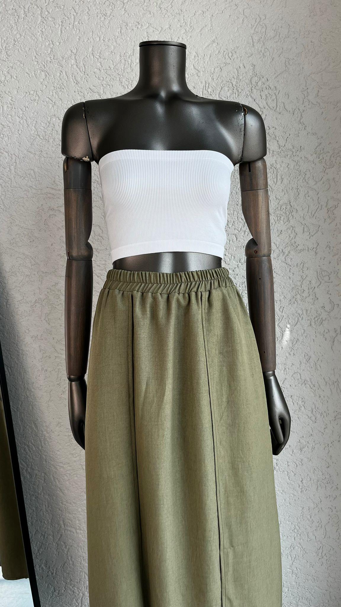 EtekYırtmaçlı Şortlu Uzun Etek