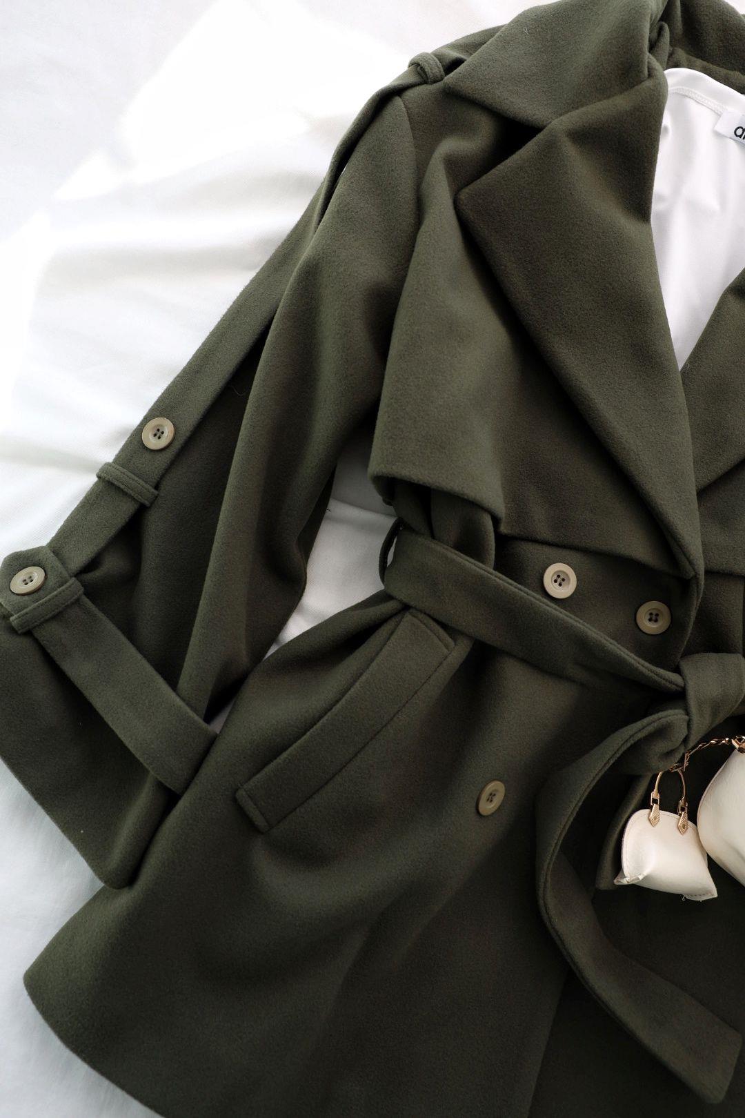 MontKaşe Tasarım Trenç