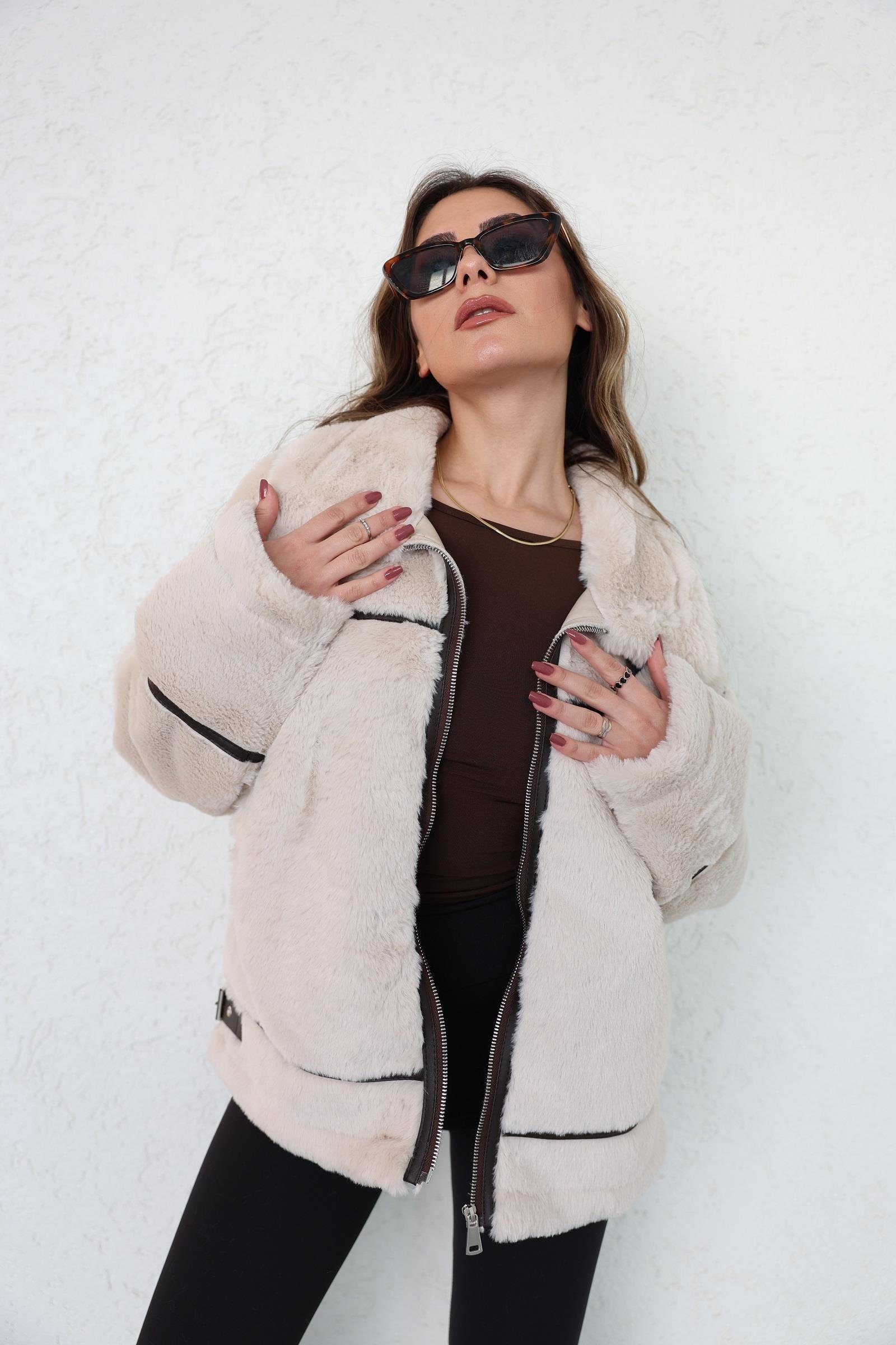 MontTers Detay PeluŞ Lamine Mont