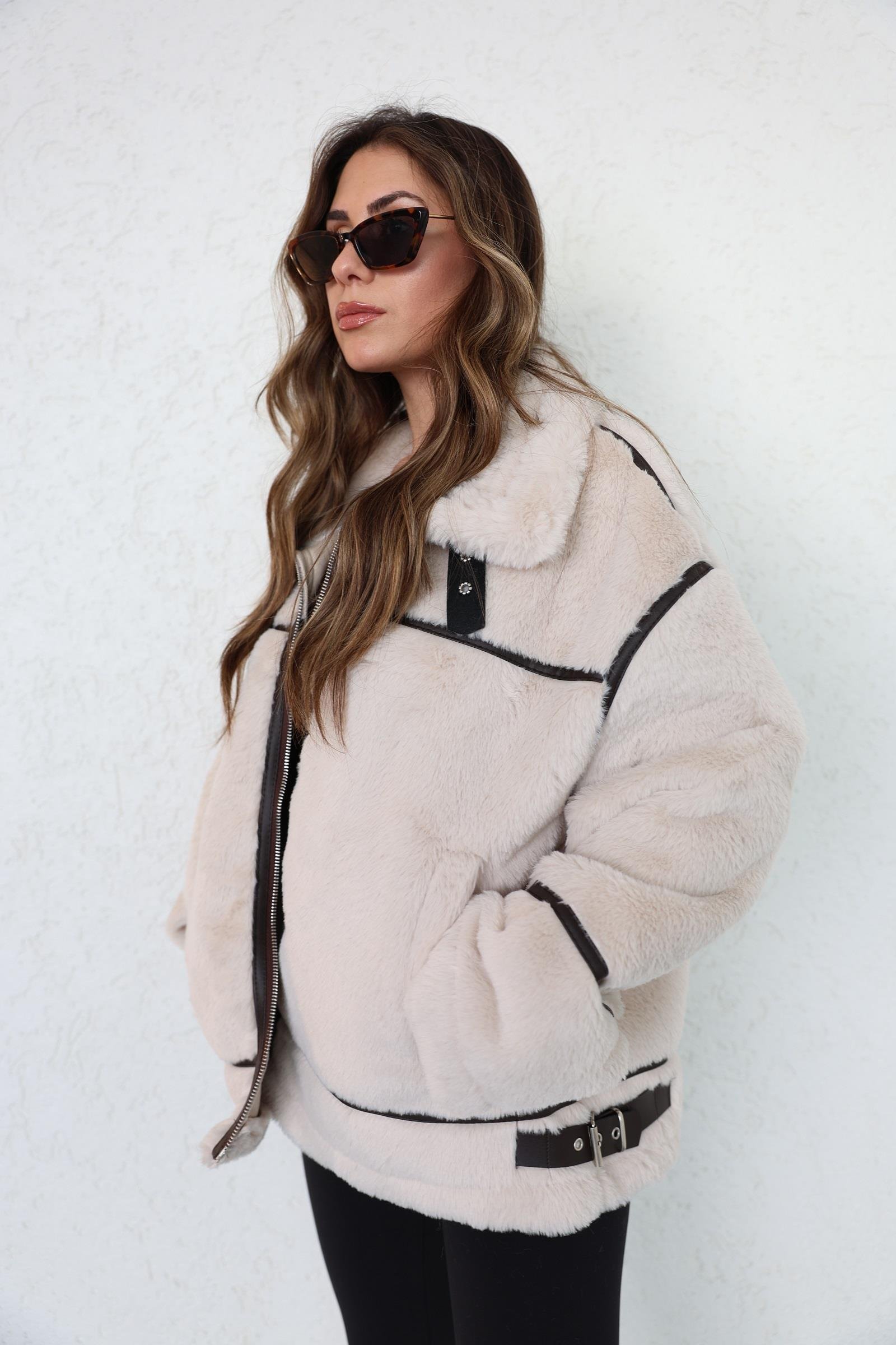 MontTers Detay PeluŞ Lamine Mont