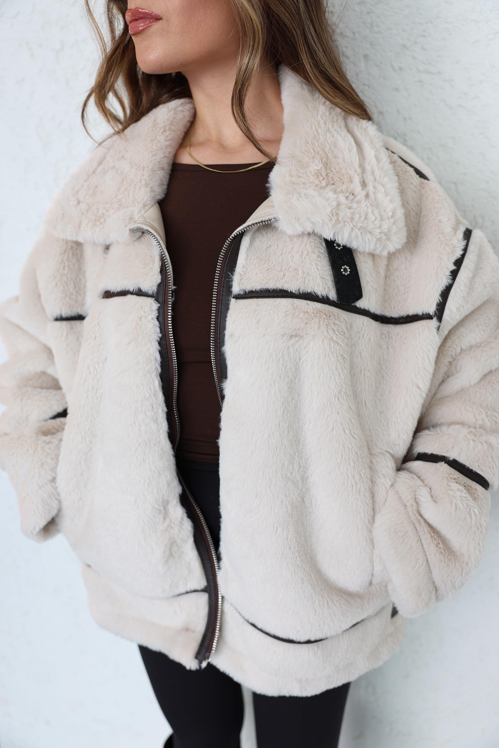 MontTers Detay PeluŞ Lamine Mont