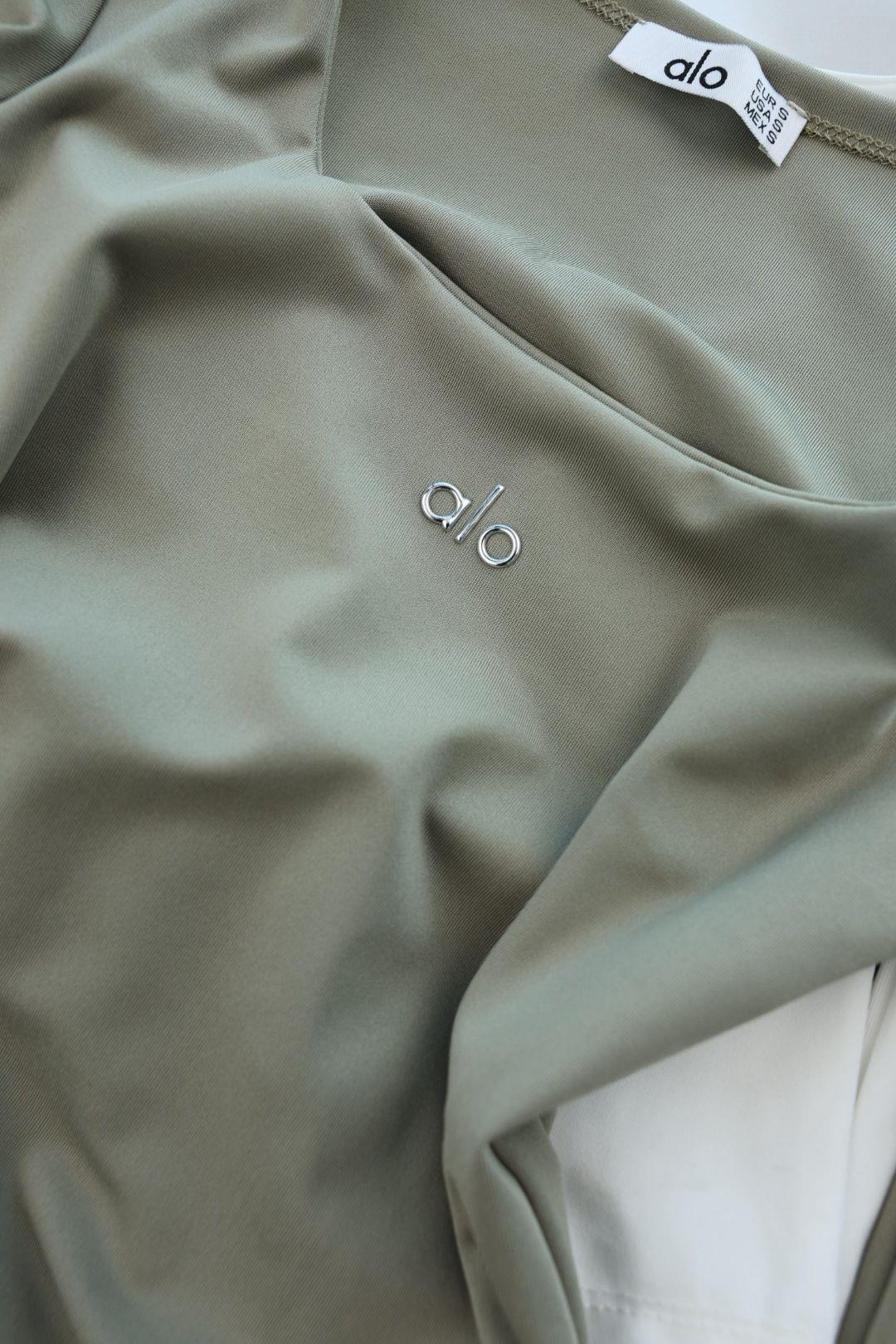 BodysuitAlo Kare Yaka Uzun Kol Zıbın