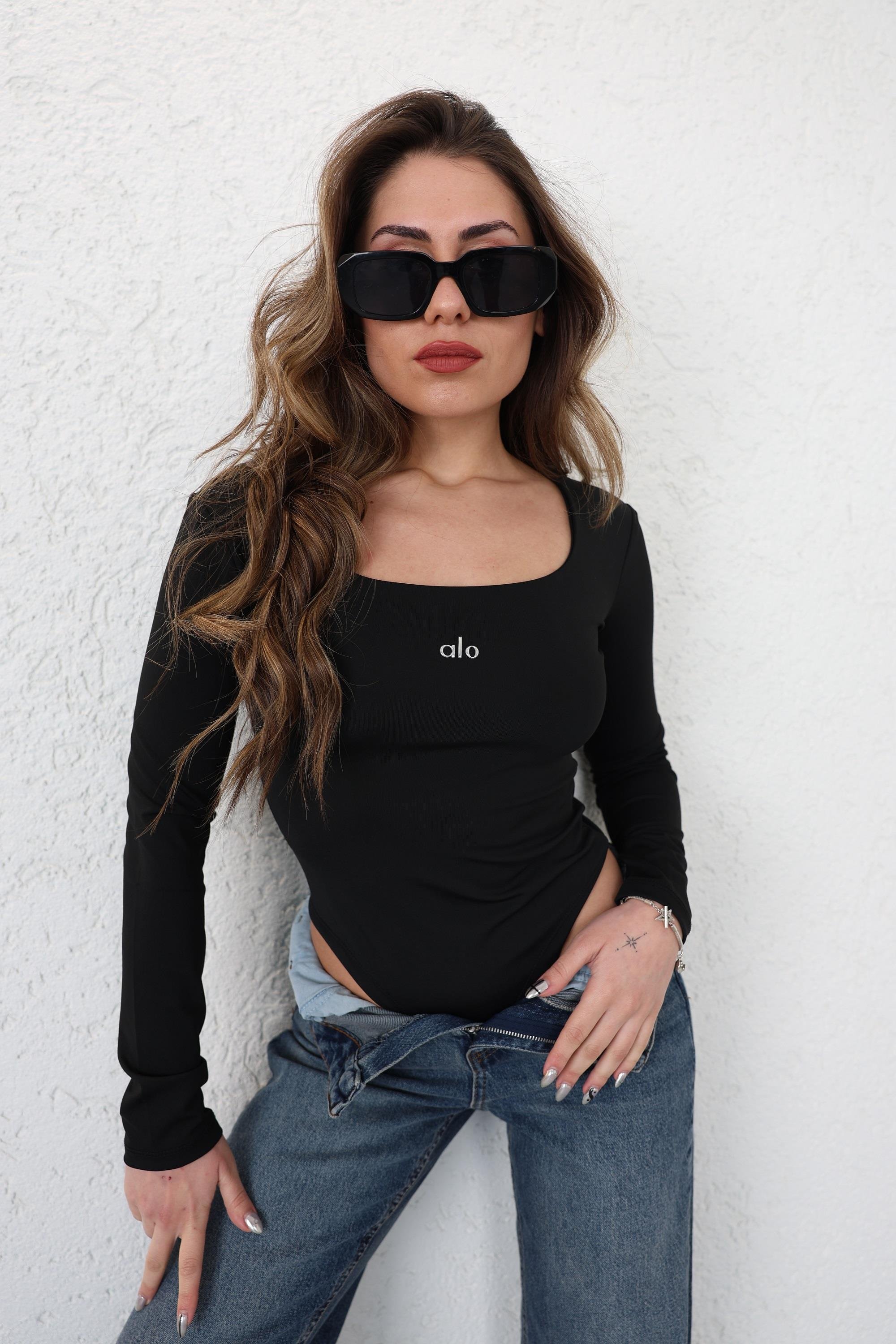 BodysuitAlo Kare Yaka Uzun Kol Zıbın