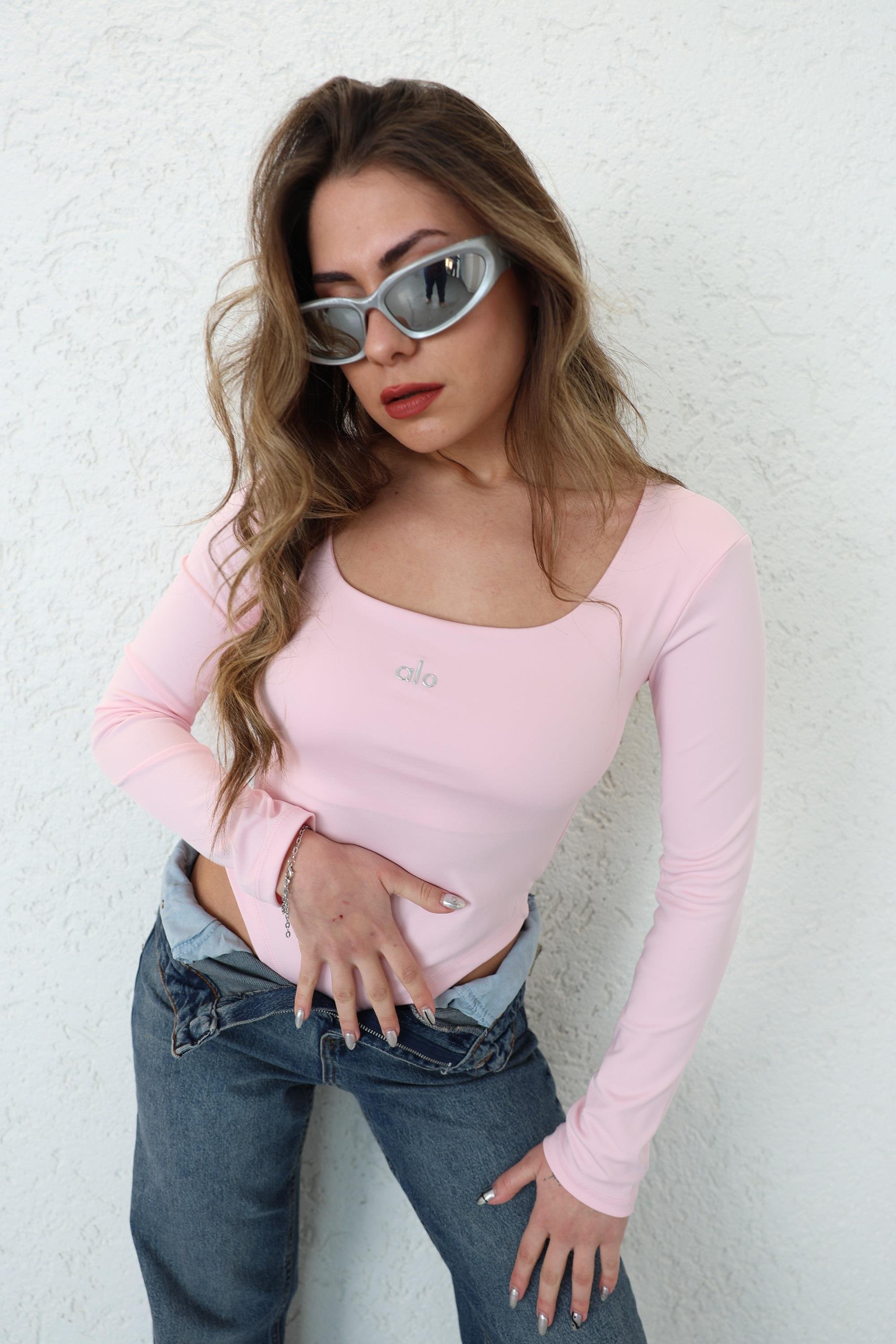 BodysuitAlo Kare Yaka Uzun Kol Zıbın