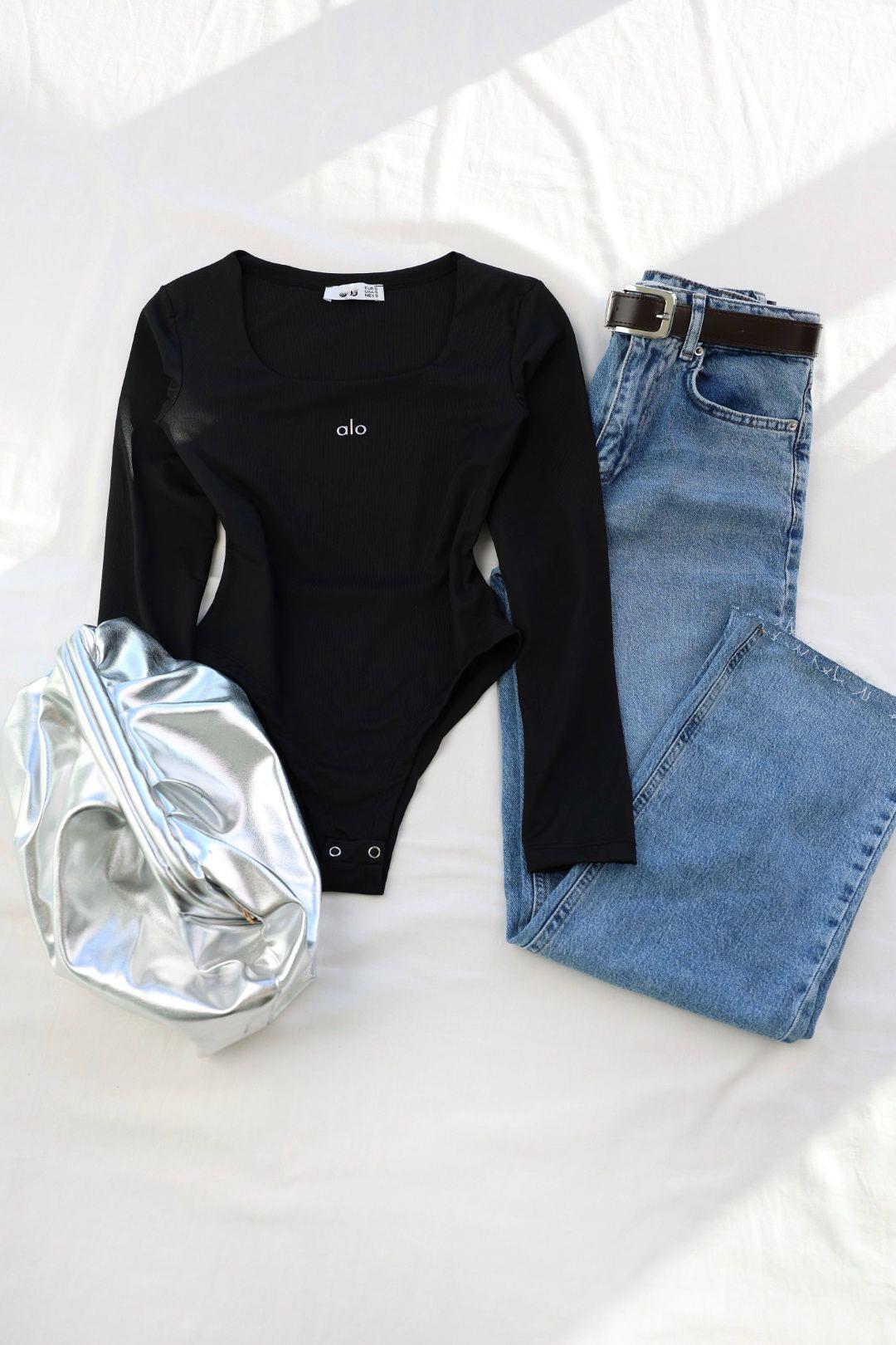 BodysuitAlo Kare Yaka Uzun Kol Zıbın