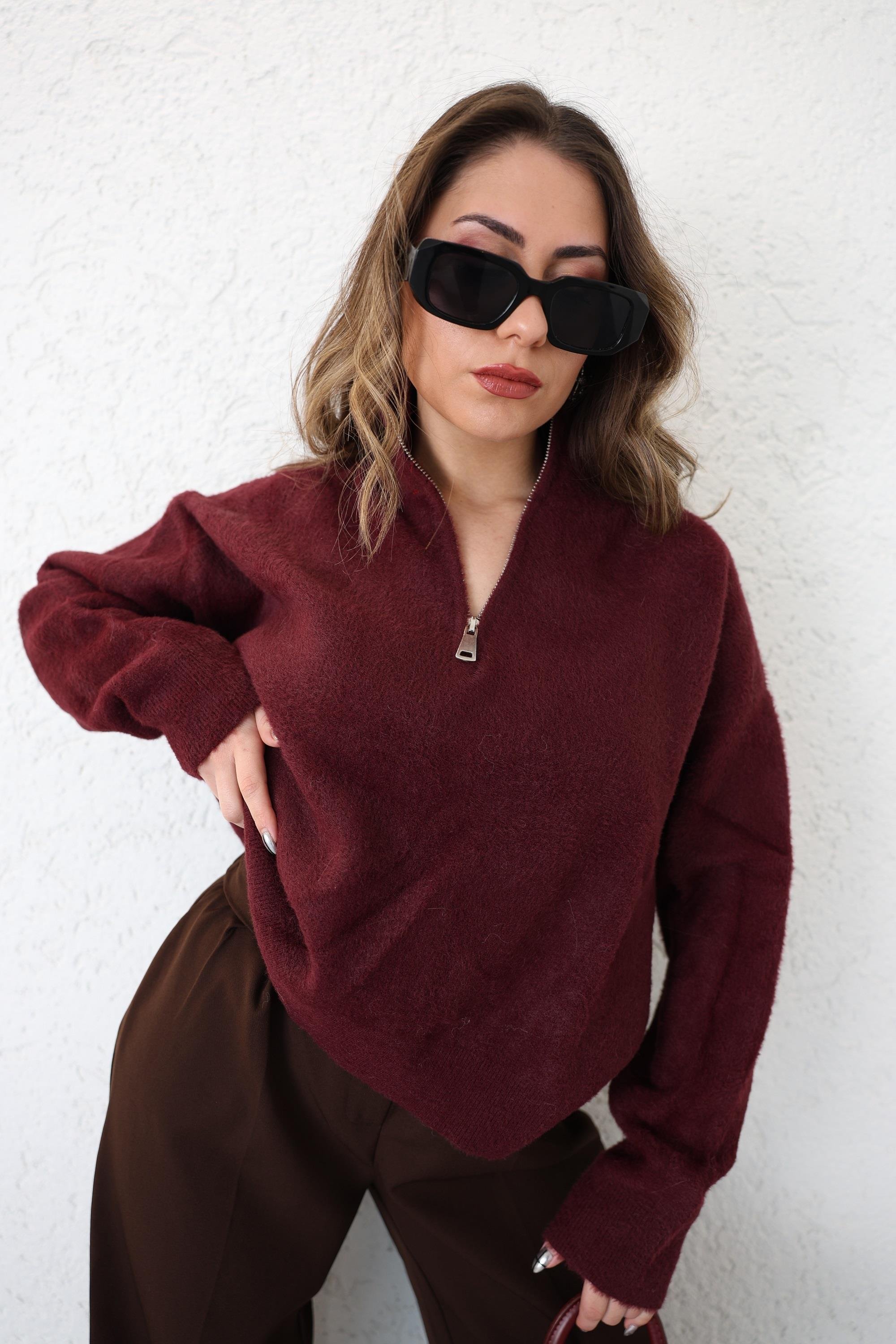 Triko/KazakDik Yaka Fermuarlı Yumoş Kazak