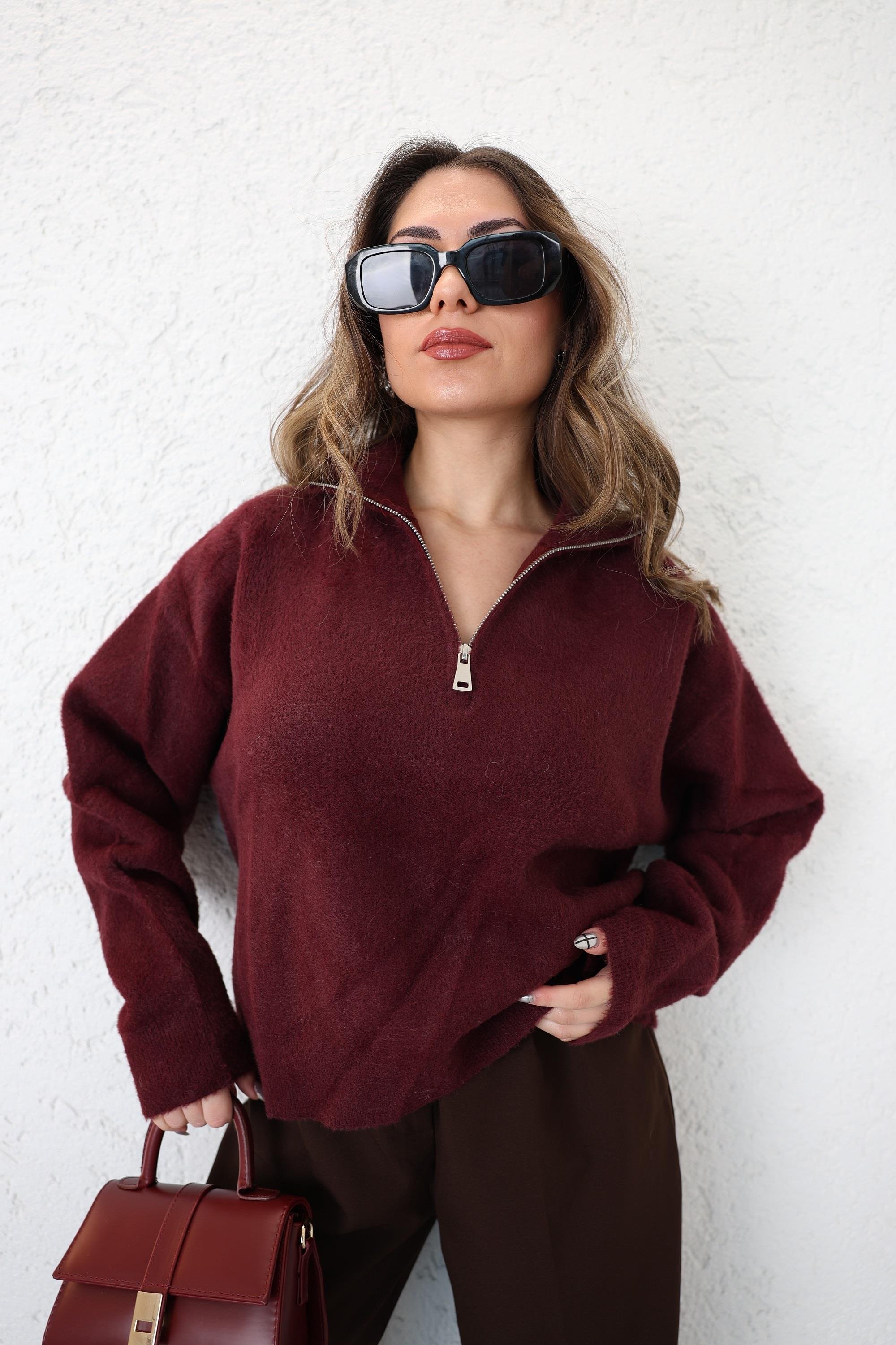 Triko/KazakDik Yaka Fermuarlı Yumoş Kazak