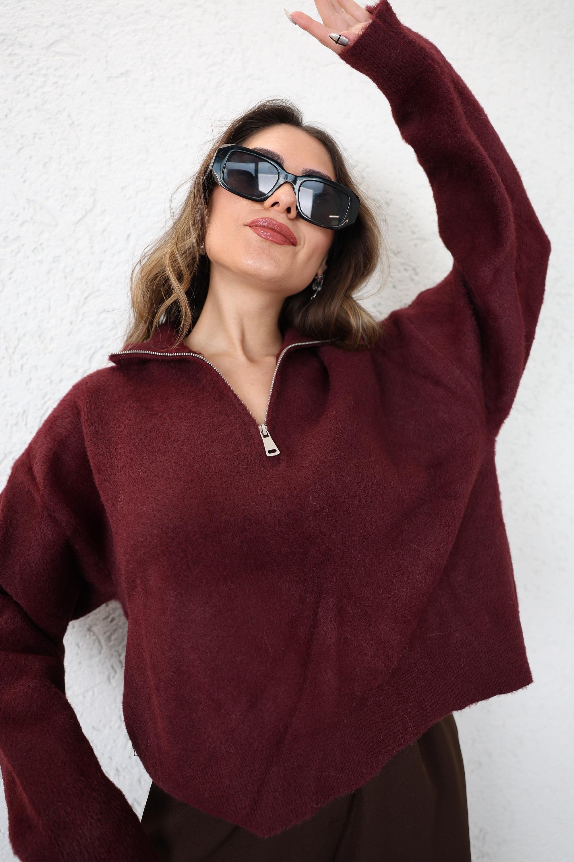 Triko/KazakDik Yaka Fermuarlı Yumoş Kazak